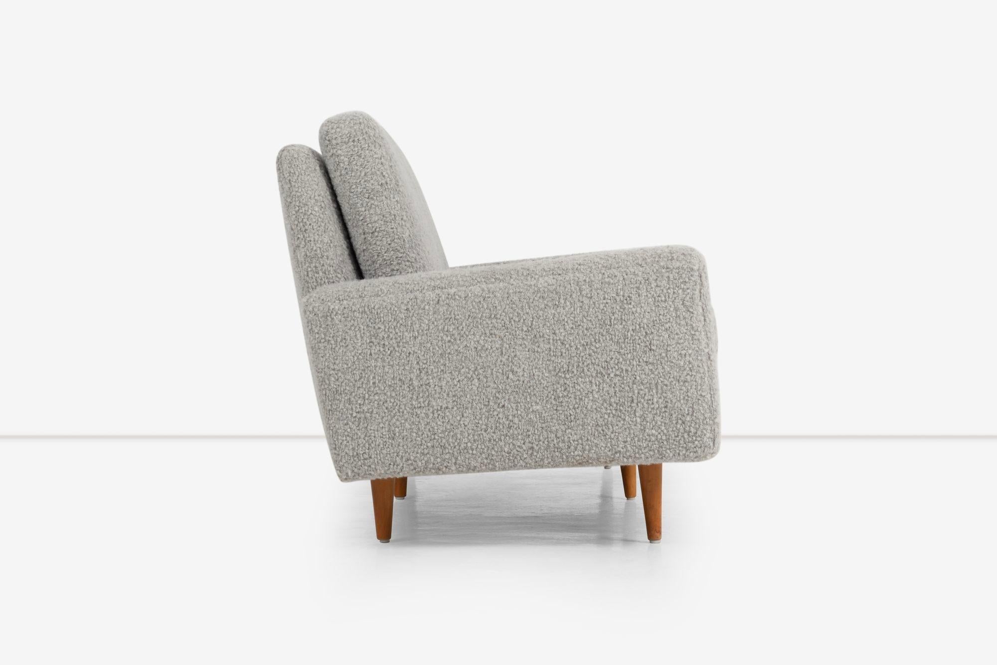 Appliqué Florence Knoll Three-Seat Sofa For Sale