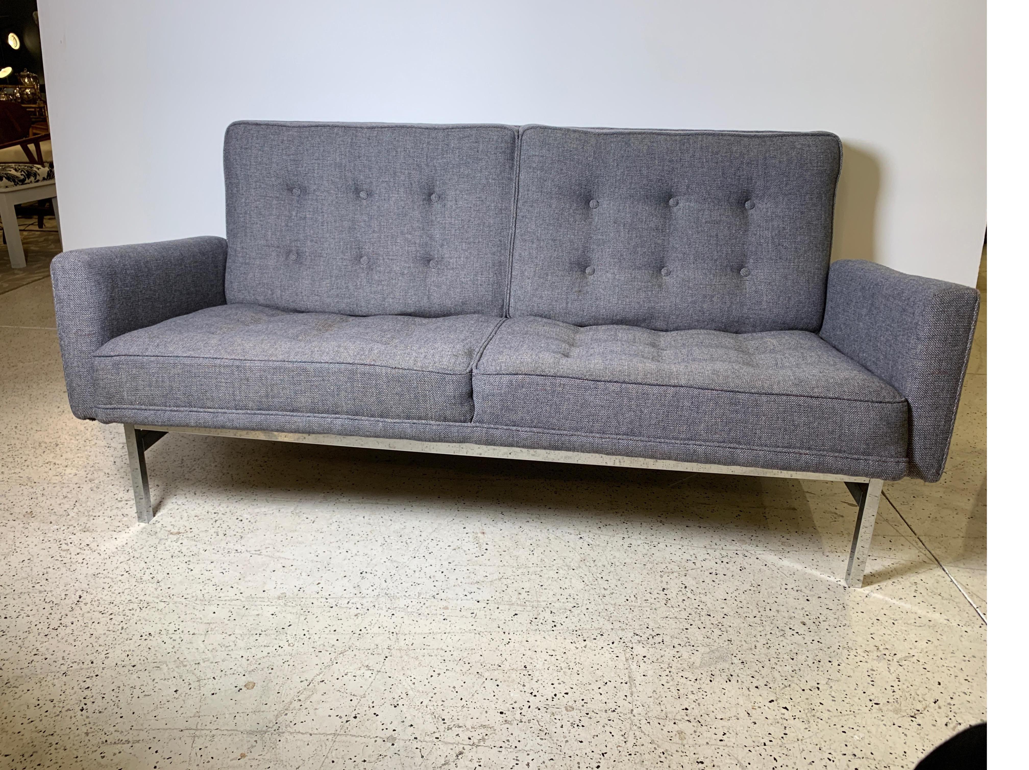 Lovely Florence Knoll sofa, configured with two seats and arms. This model is most often seen armless.