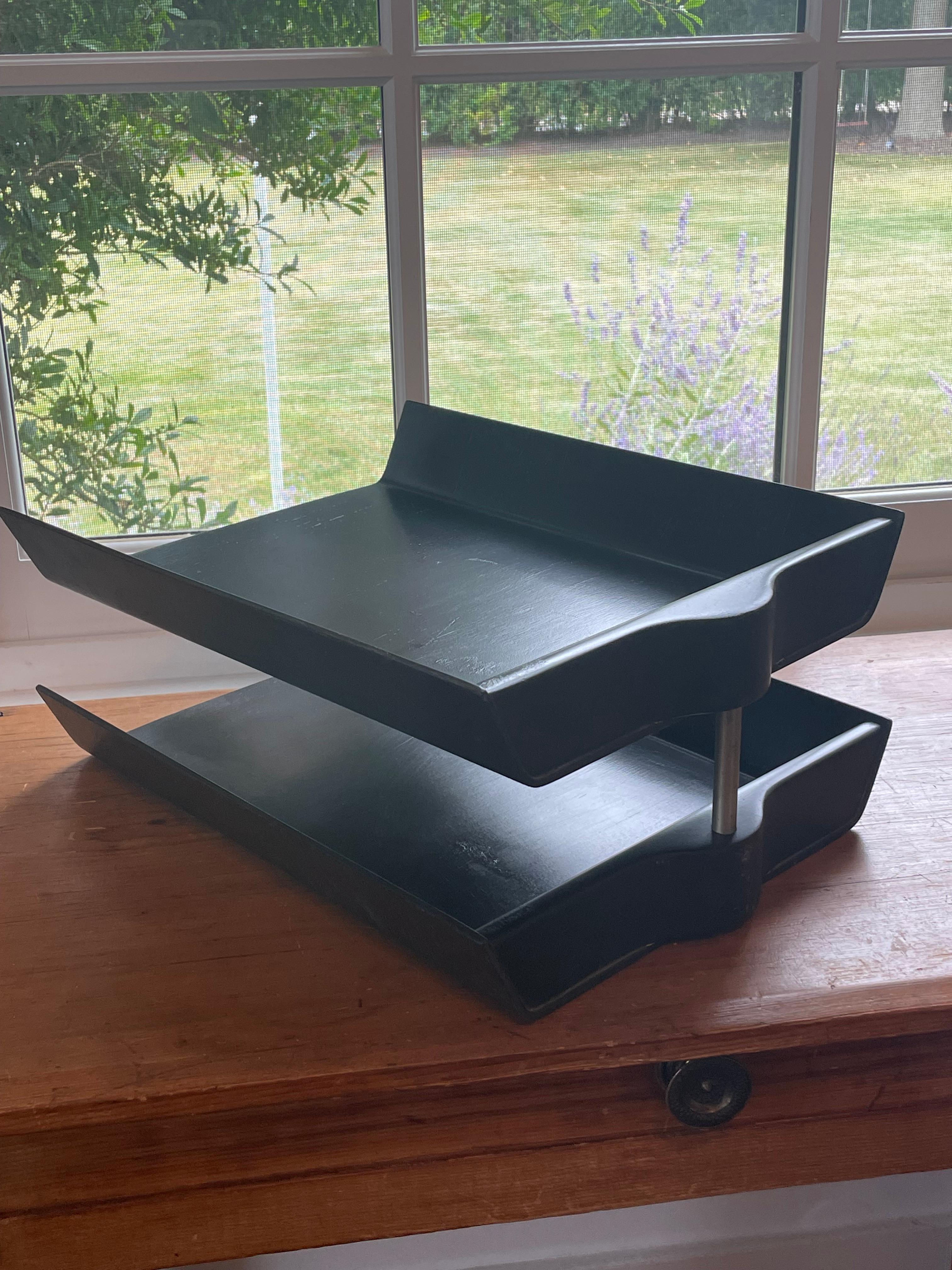 Florence Knoll Two Tier Letter Tray In Good Condition In New York, NY