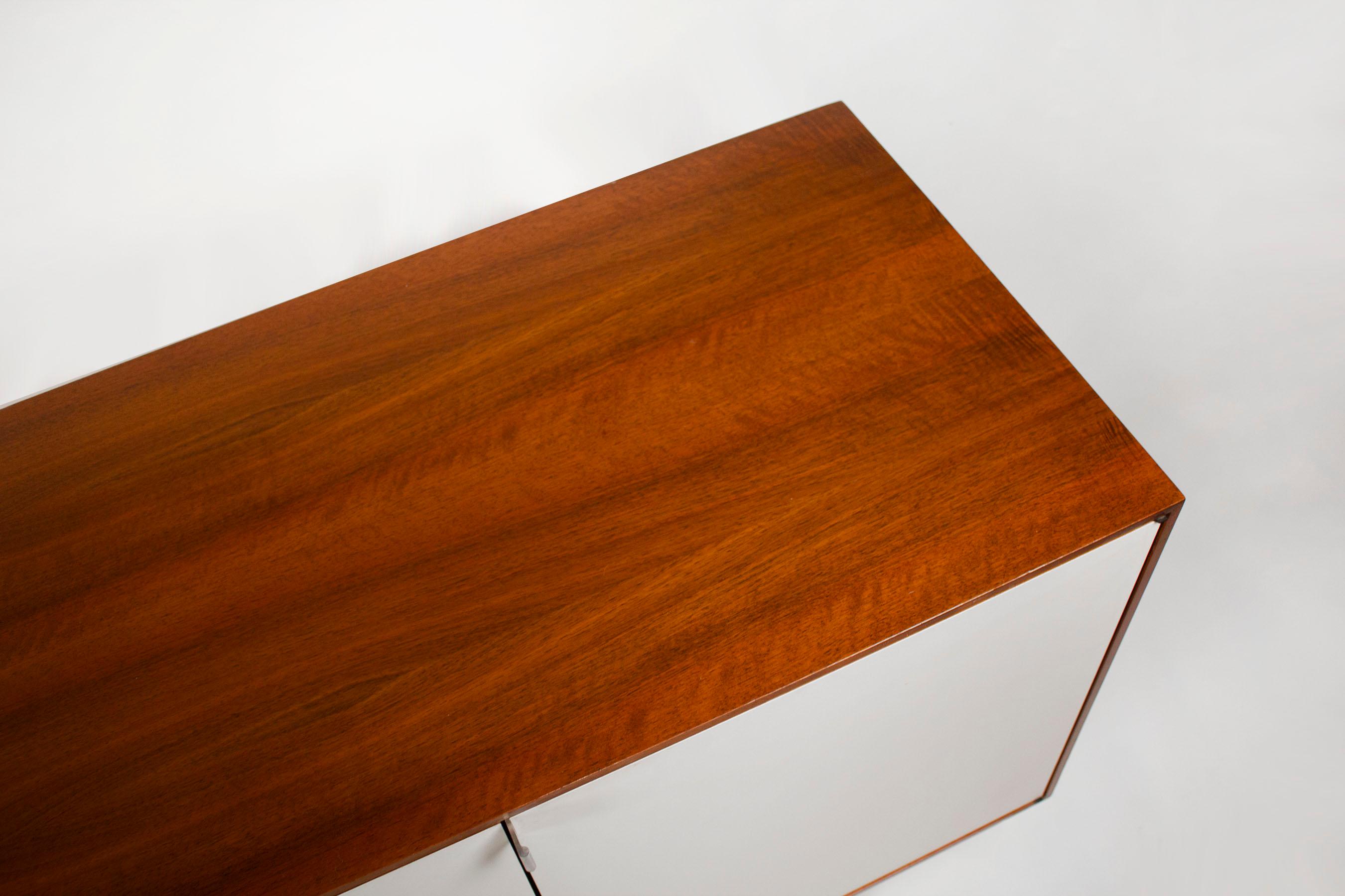 Florence Knoll Walnut Cabinet with Maple Interior Model No.541, Germany, 1950s 1