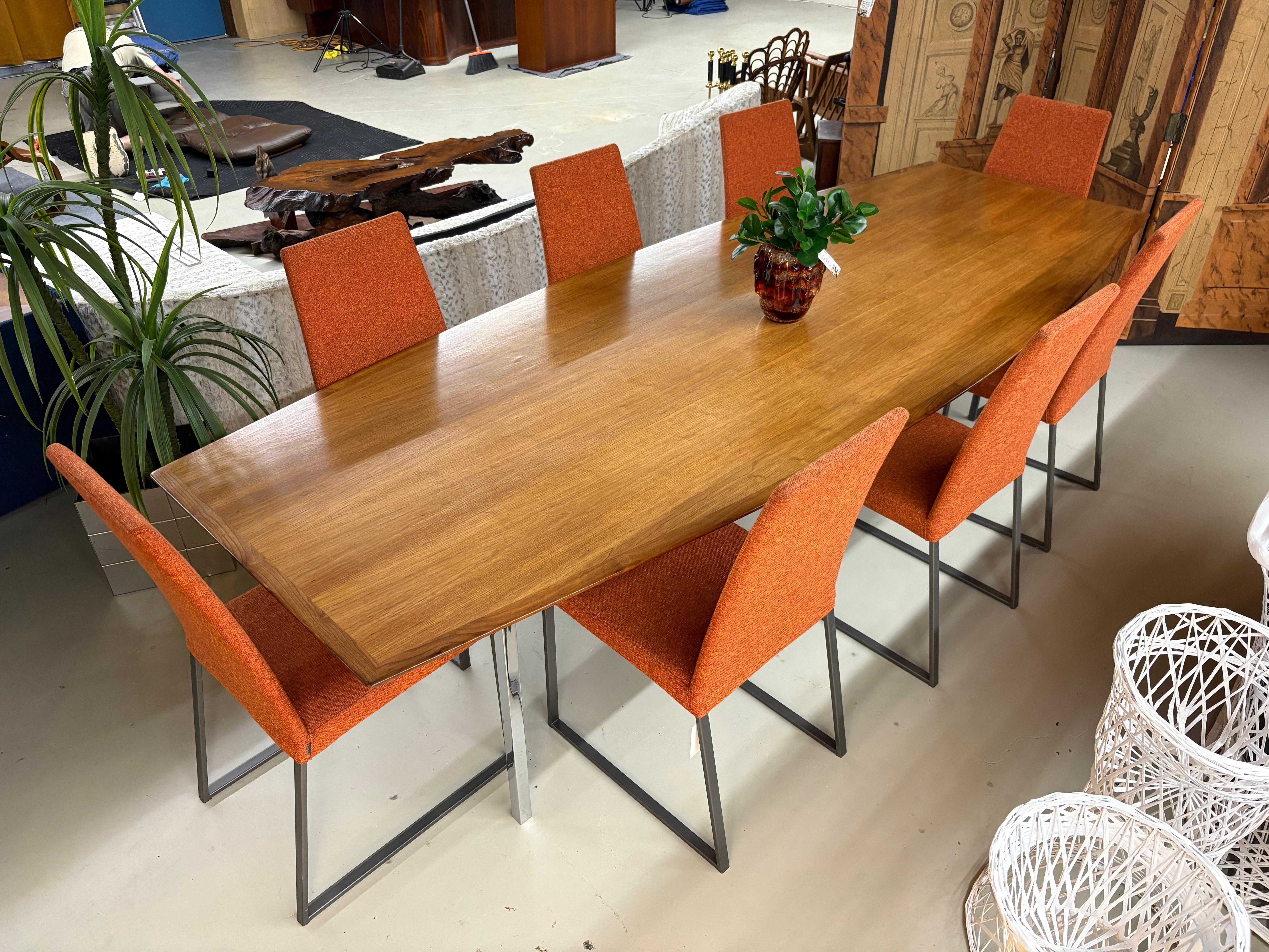 Florence Knoll Walnut & Chrome Boat-Shape Conference Table For Sale 1