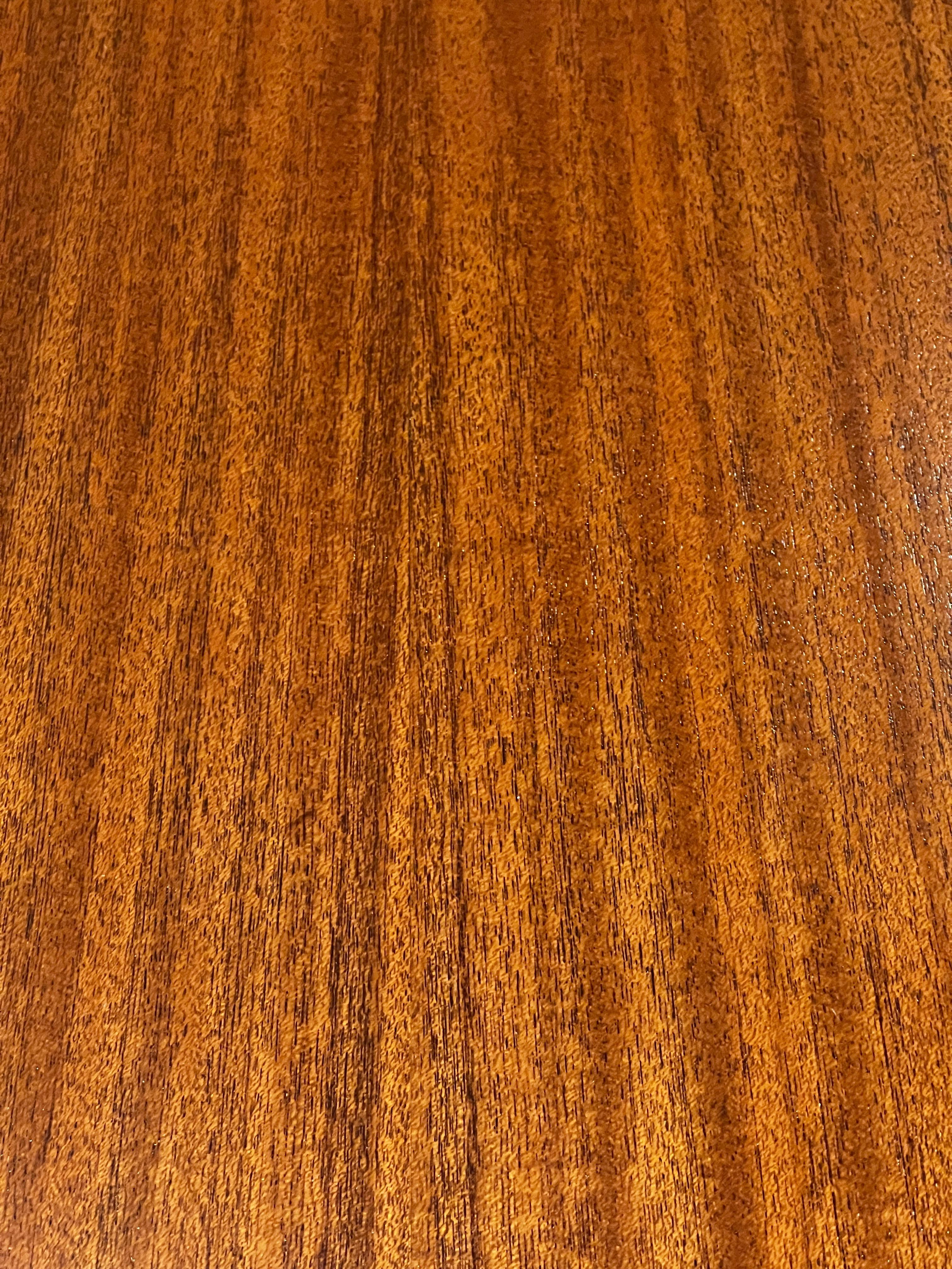 Tavolo da pranzo ovale in noce e cromo di Florence Knoll in vendita 3