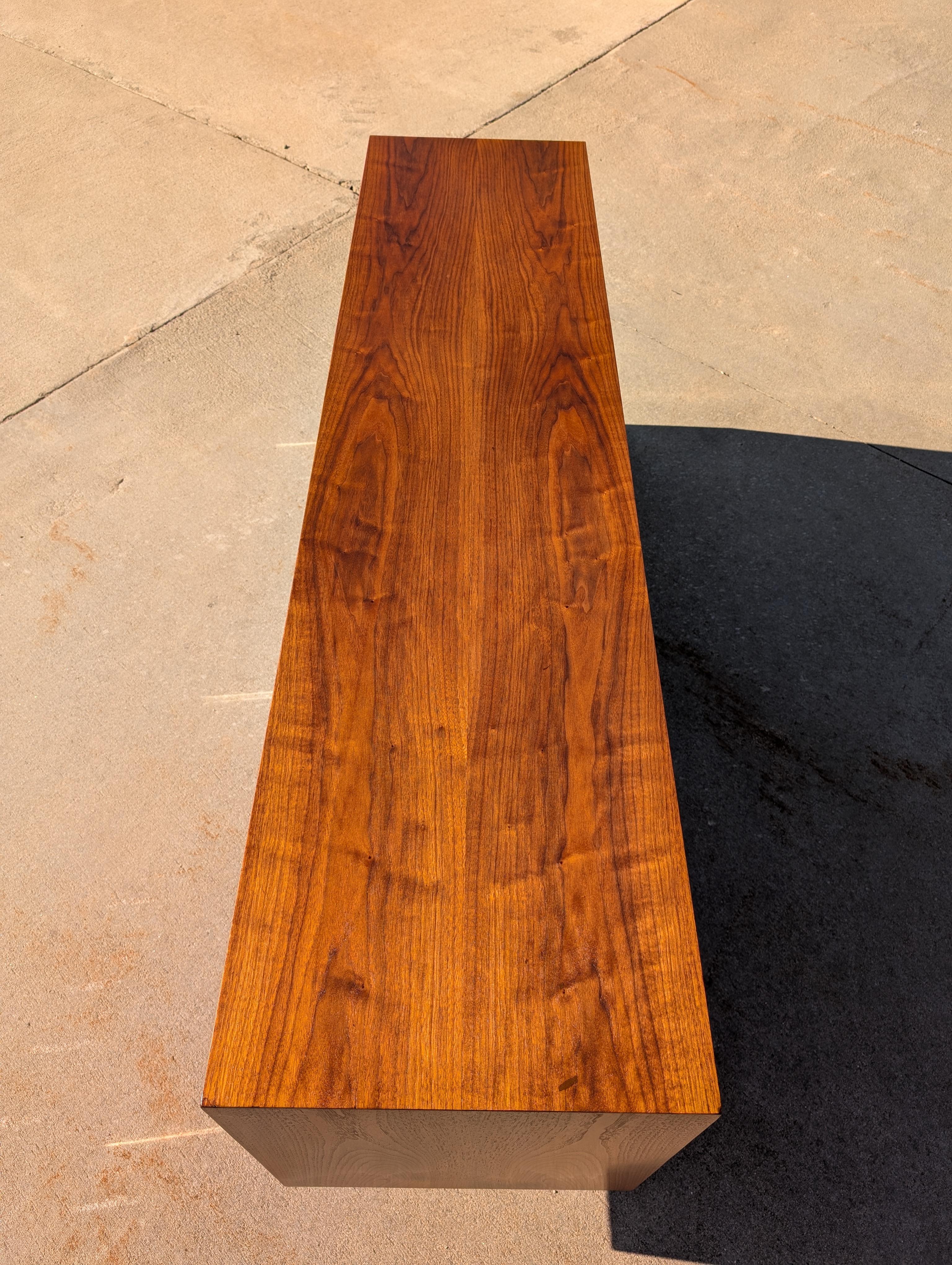 Mid-Century Modern Florence Knoll Walnut Credenza For Sale