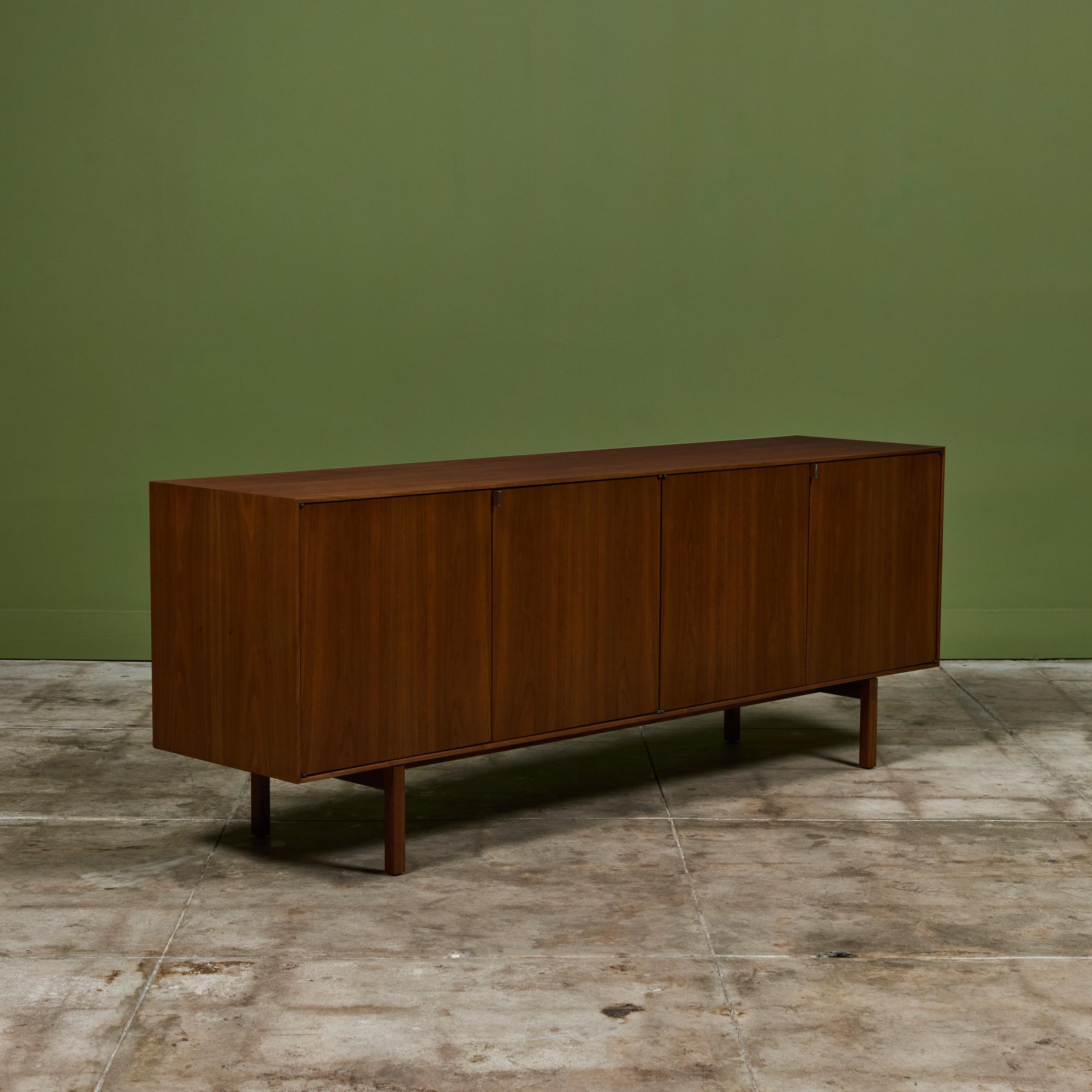 Florence Knoll Walnut Credenza In Excellent Condition In Los Angeles, CA