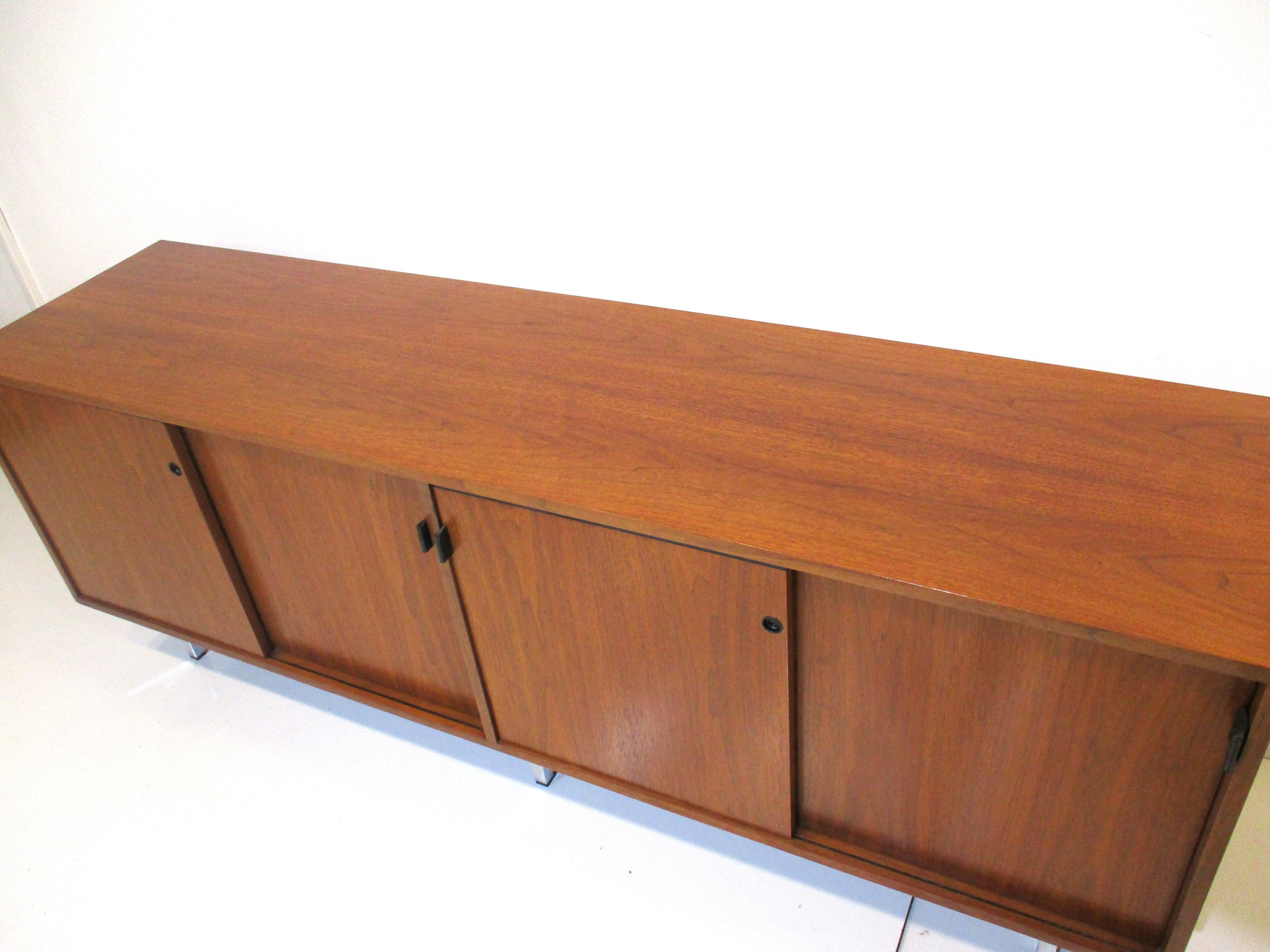 Florence Knoll Walnut Credenza / Sideboard for Knoll 6