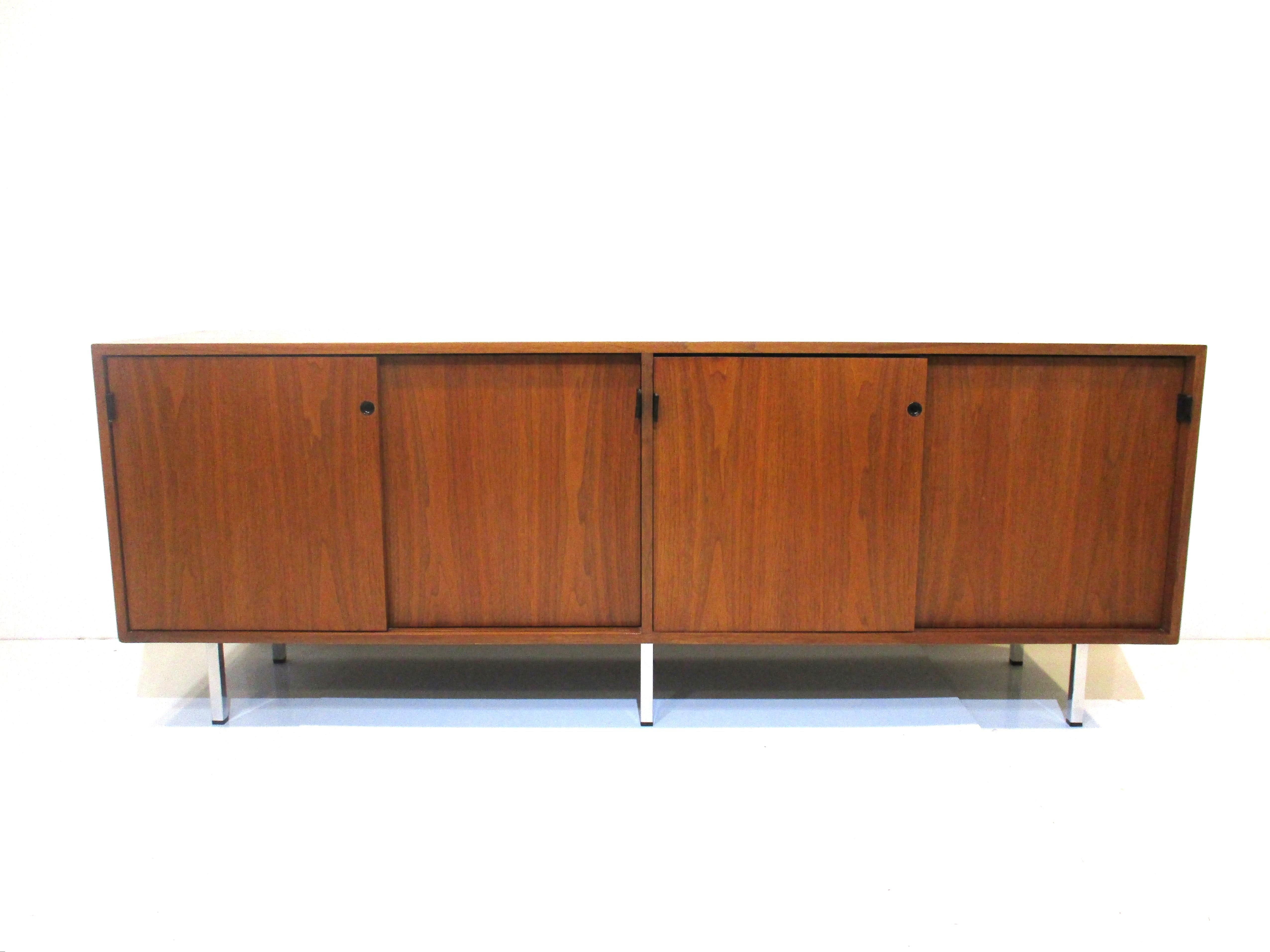 Florence Knoll Walnut Credenza / Sideboard for Knoll 11