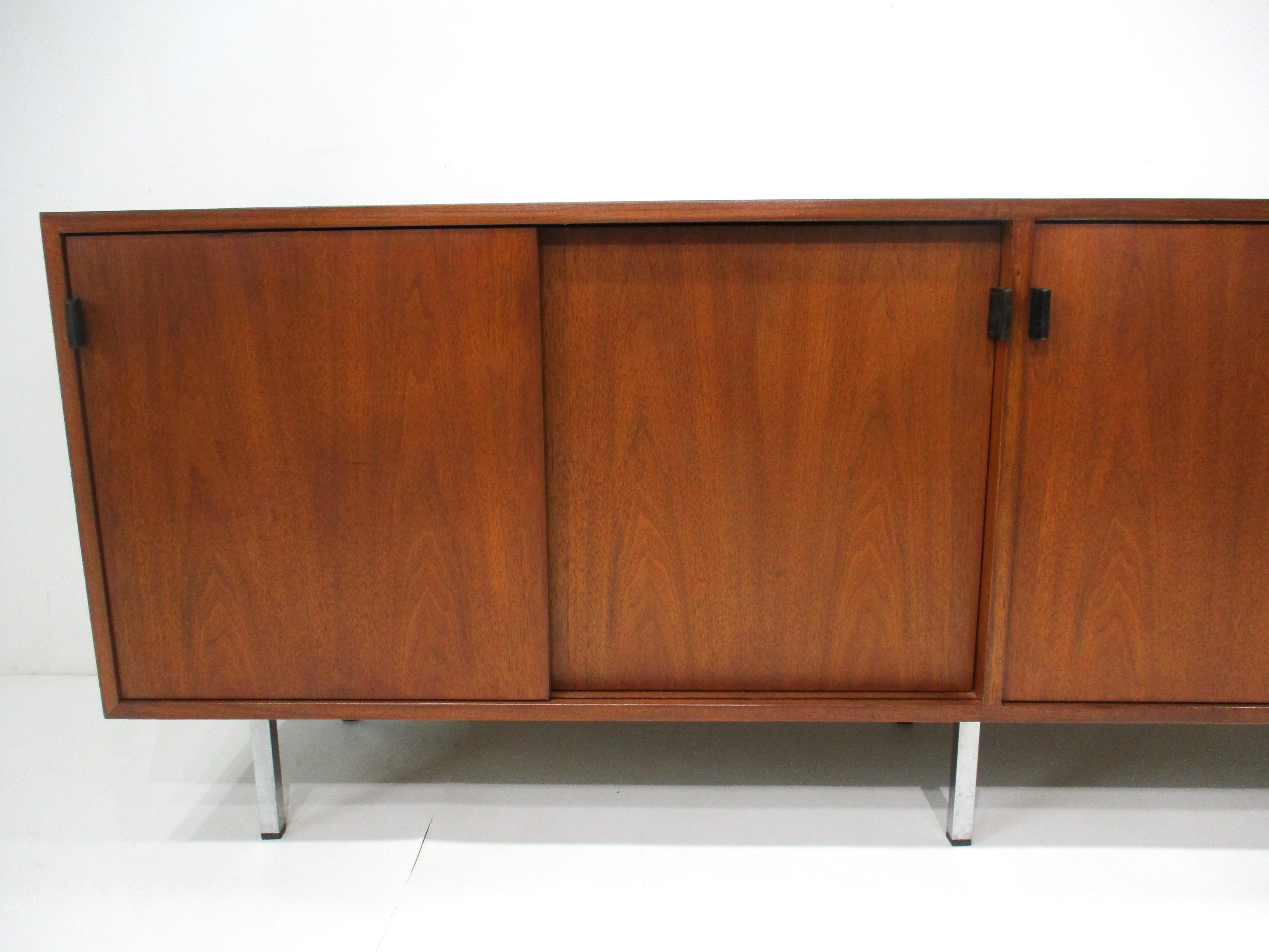 Mid-Century Modern Florence Knoll Walnut Credenza / Sideboard for Knoll
