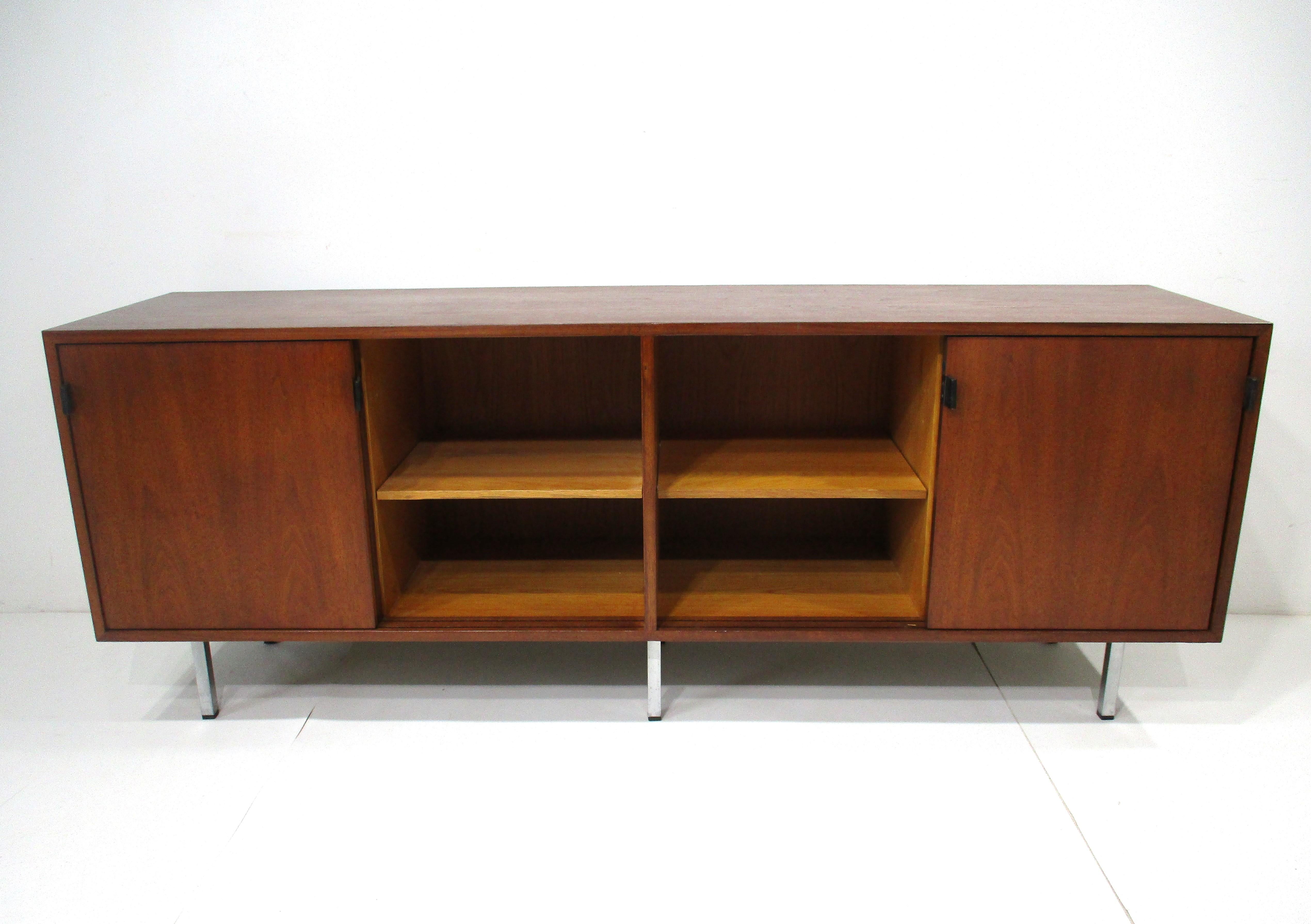 Florence Knoll Walnut Credenza / Sideboard for Knoll 2