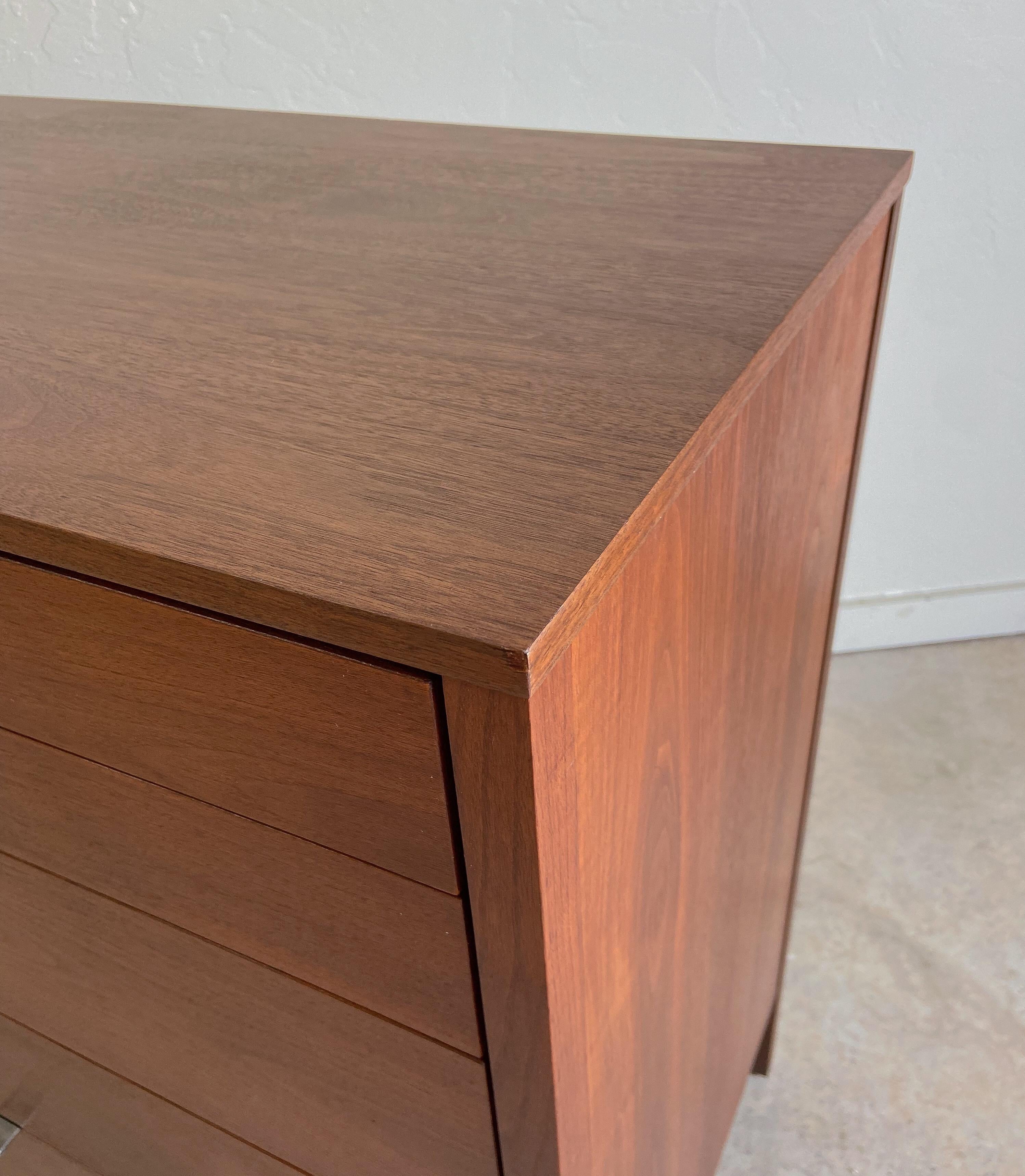 Florence Knoll Walnut Dresser, 1950's 2