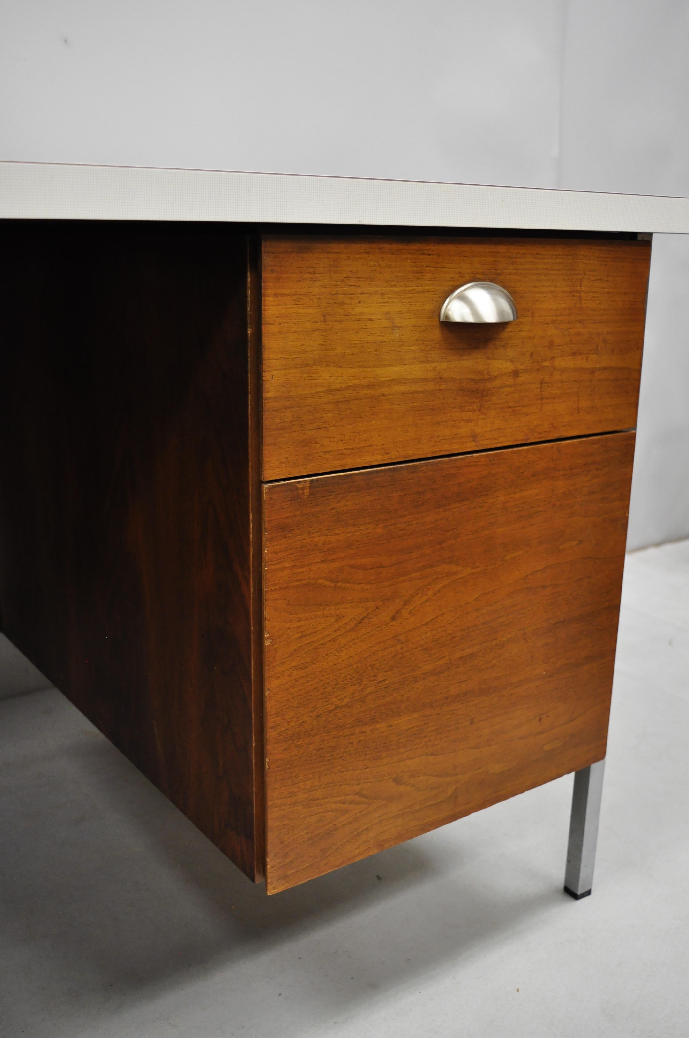 20th Century Florence Knoll Walnut Executive Desk with Laminate Top