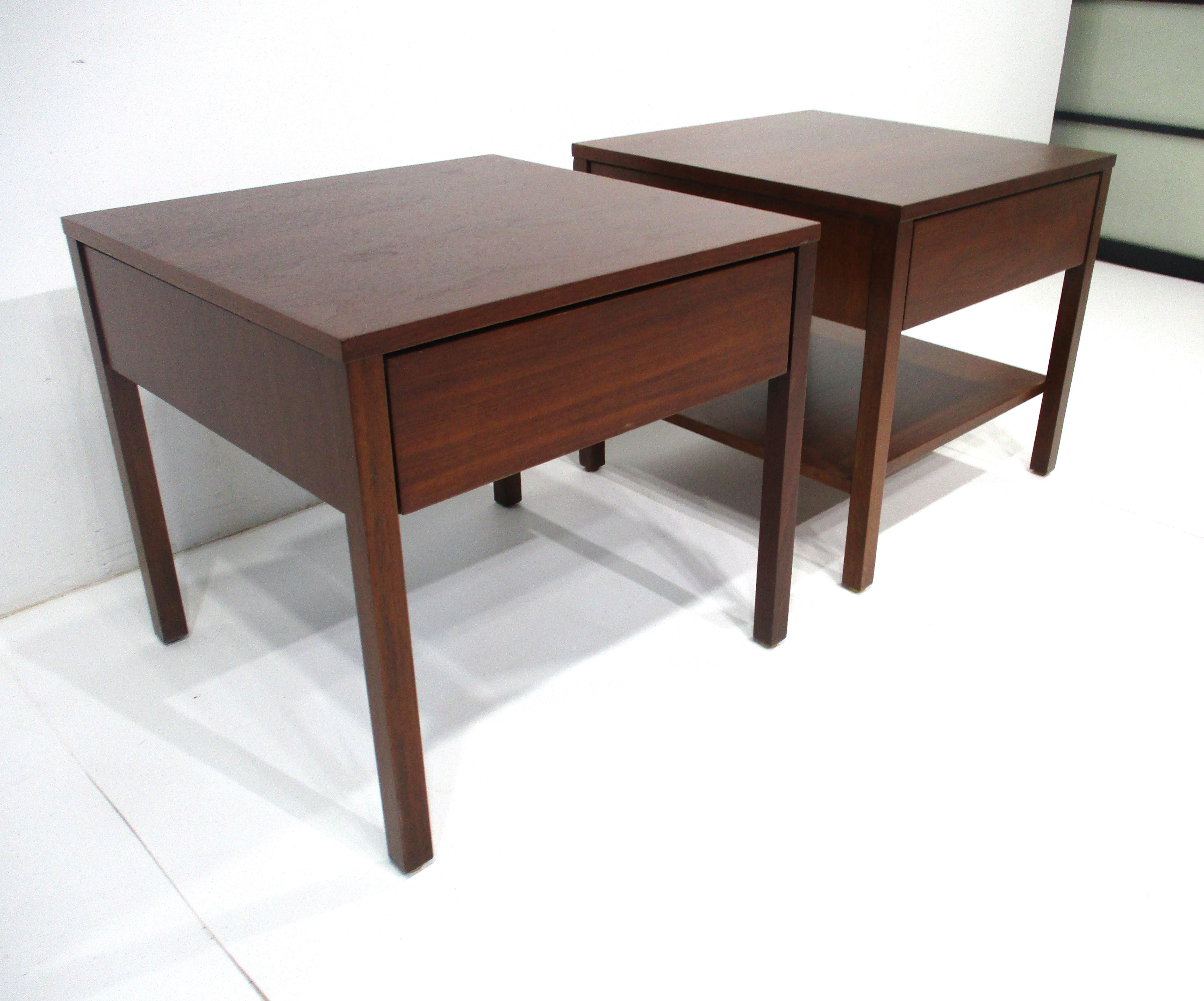 Mid-Century Modern Florence Knoll Walnut Nightstands for Knoll  For Sale