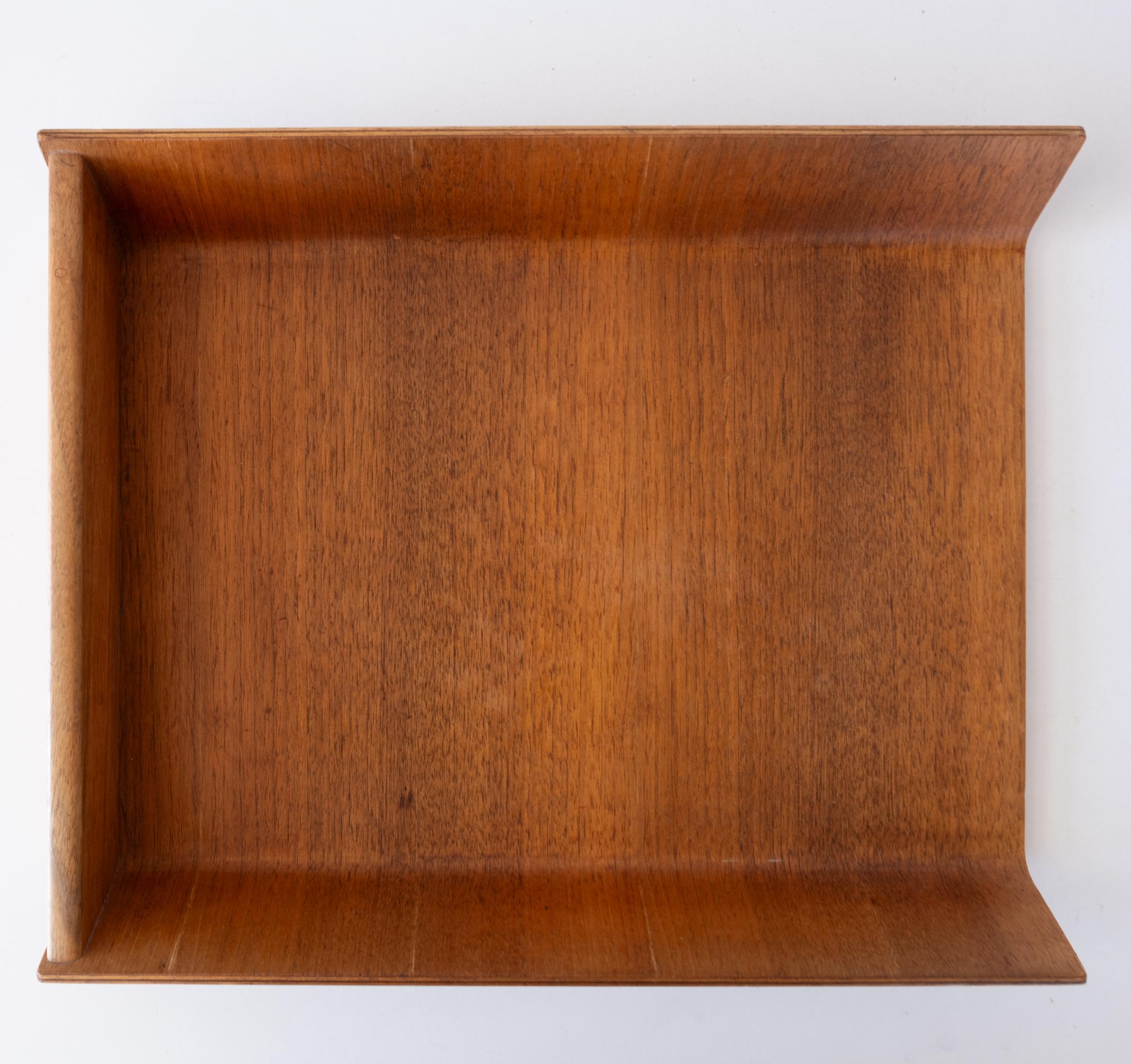 Florence Knoll Walnut Plywood Letter Tray In Good Condition In San Diego, CA