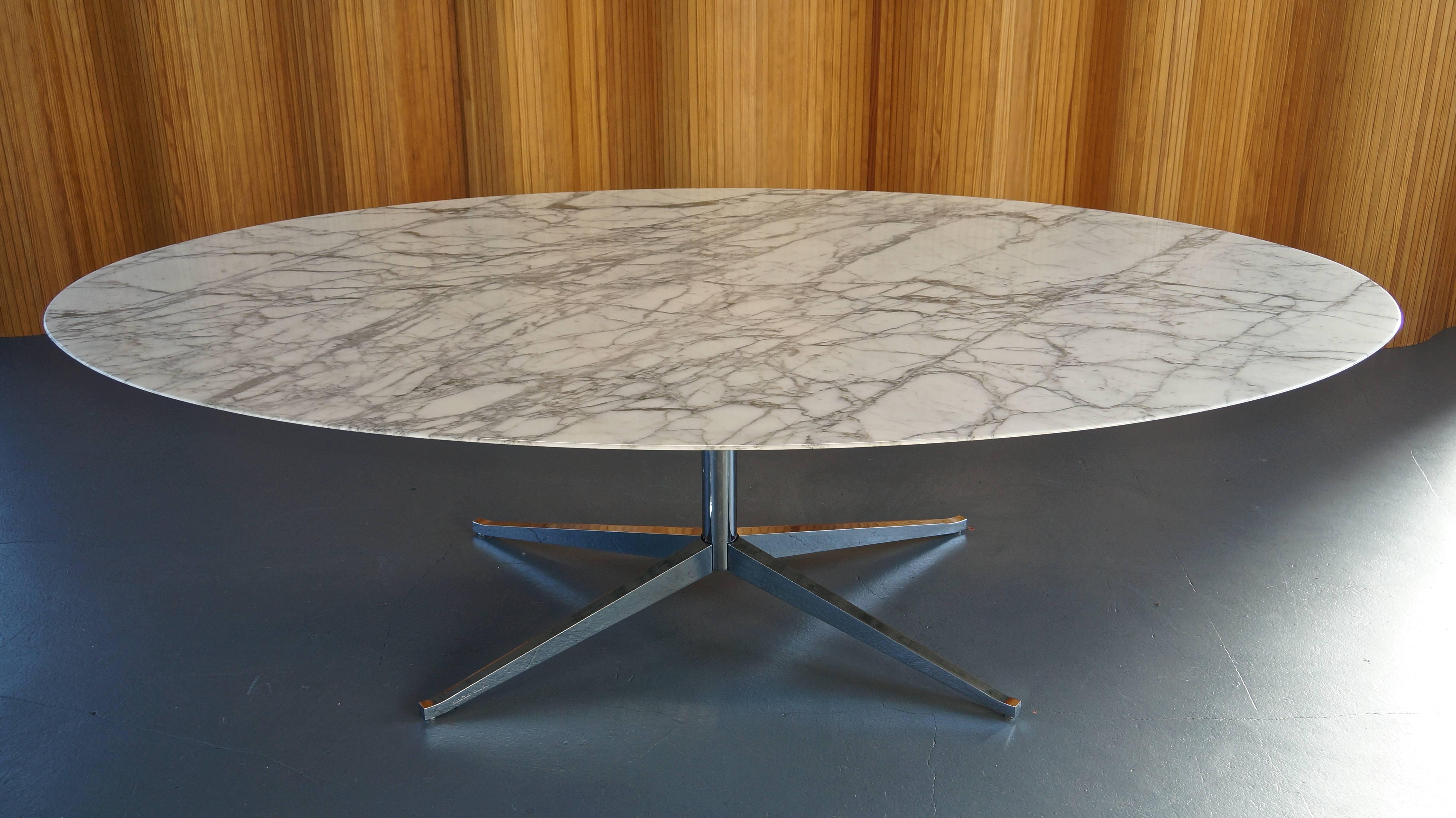 White Calacatta marble dining table, meeting table or desk by Florence Knoll
Manufacturer: Knoll

Largest size available at 244cm long x 137cm wide

Makers mark present.

Amazing marble grains on this example!