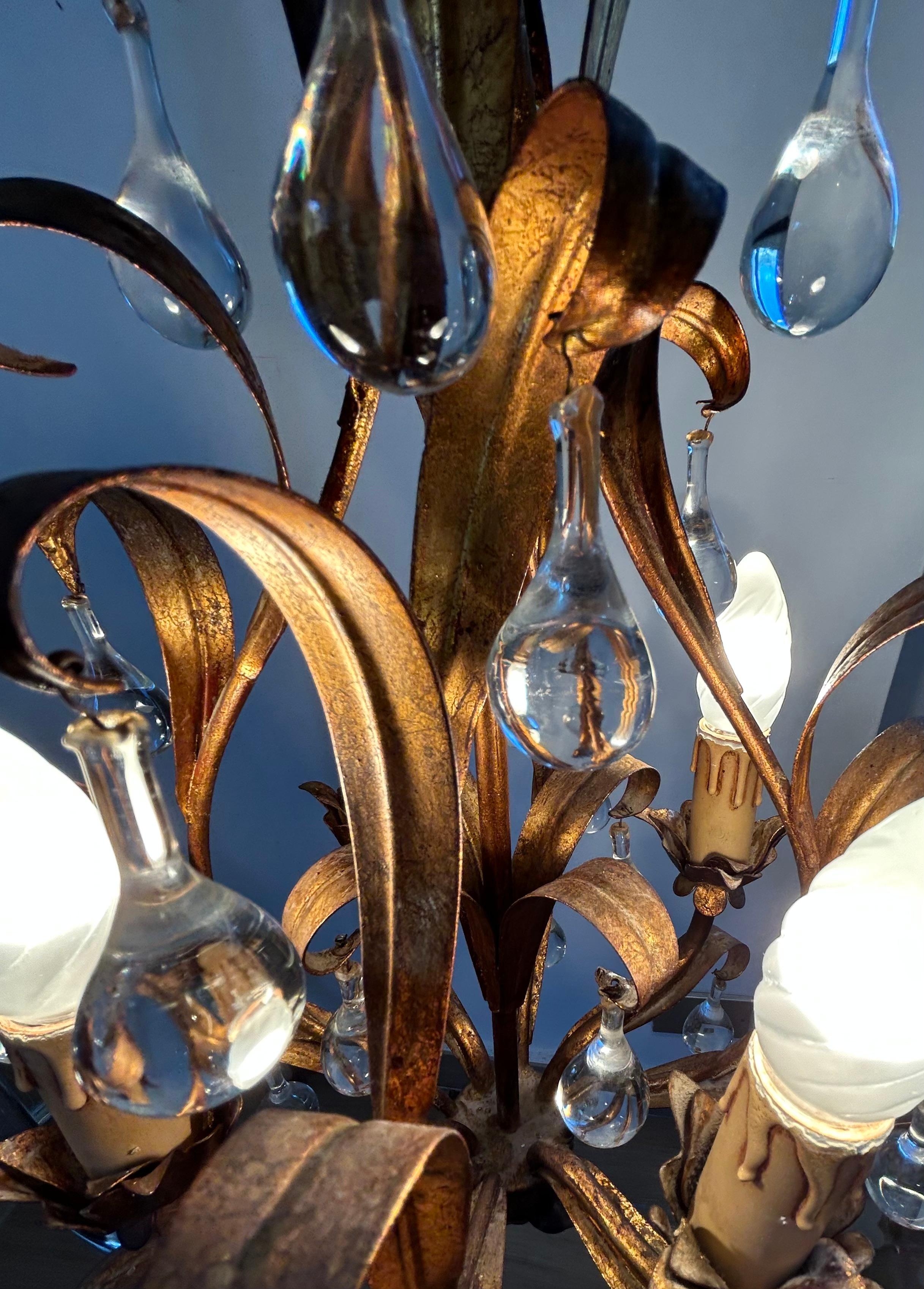 italien Florence Lily, Murano Glass Drops Chandelier en vente