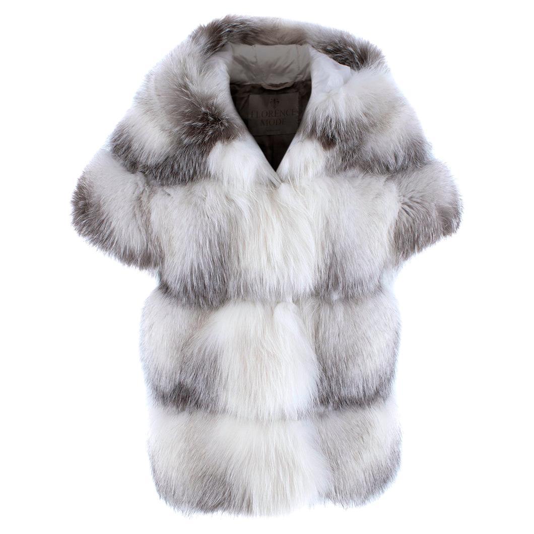 Florence Mode Fox Fur Hooded Jacket - US 4 For Sale