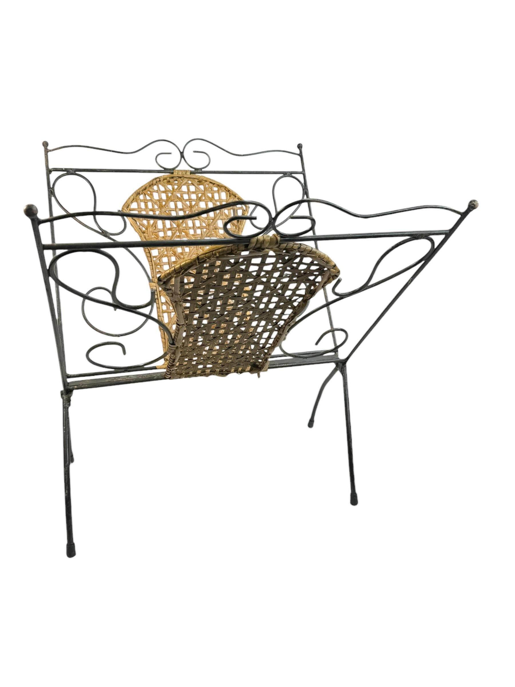 Italian Florence Style Wicker & Metal Magazine Rack Stand, 1970s, Italy For Sale