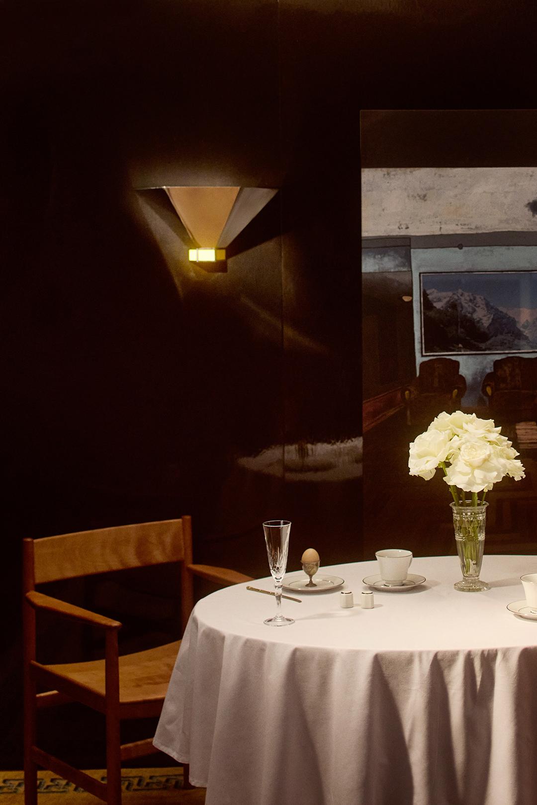 Florens Wall Sconce in mirror-polished stainless steel designed by Yaniv Chen en venta 2