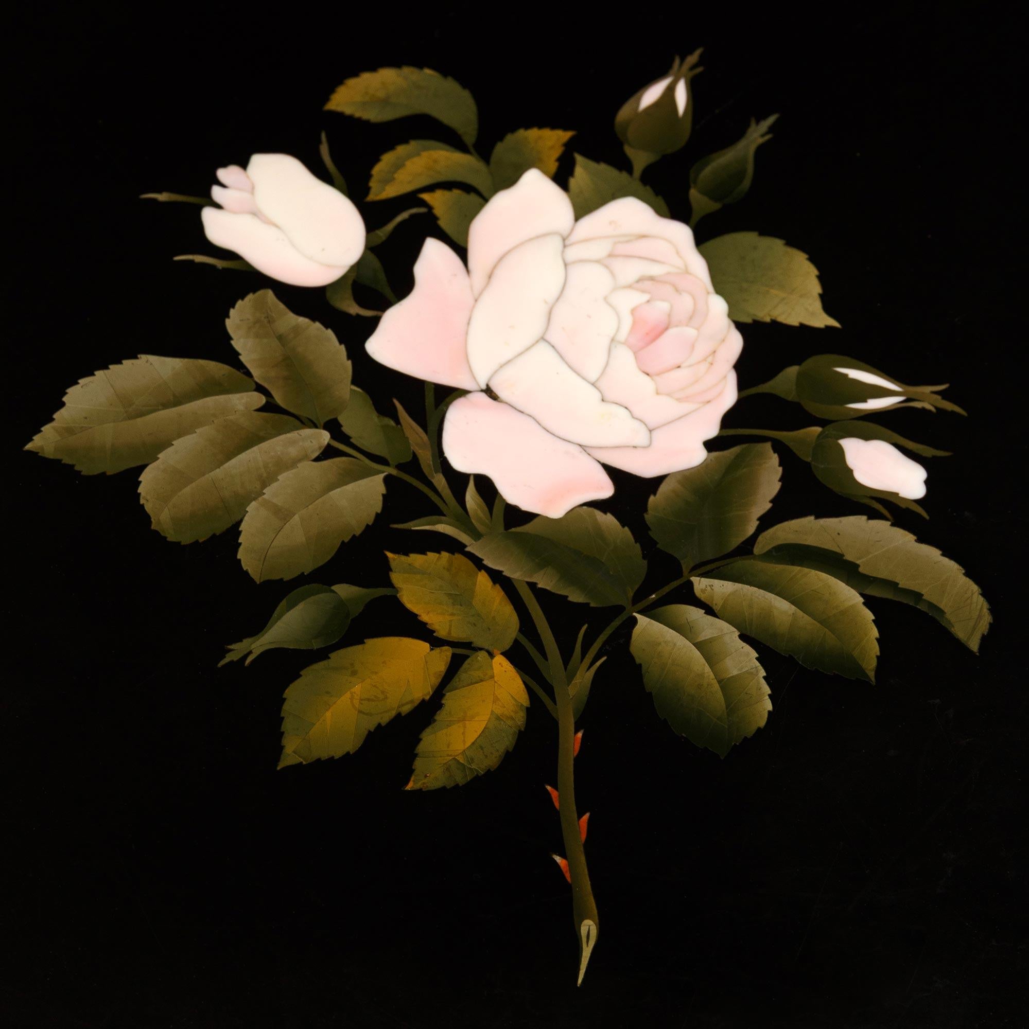 Table d'appoint Florentine du 19ème siècle en bronze doré et marbre Pietra Dura Bon état - En vente à West Palm Beach, FL