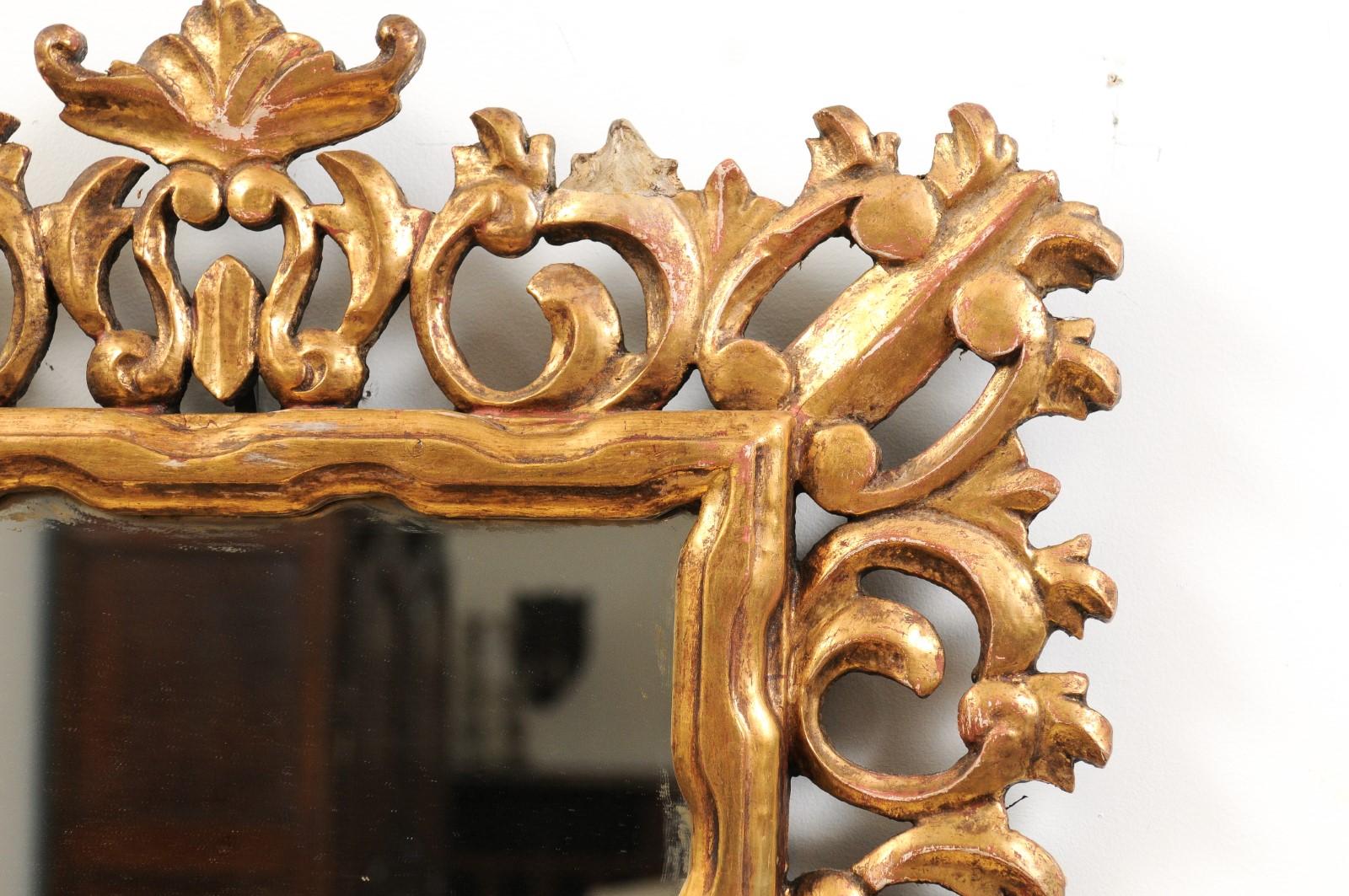 Florentine 20th Century Carved Giltwood Mirror with C-Scrolls and Foliage Motifs 2