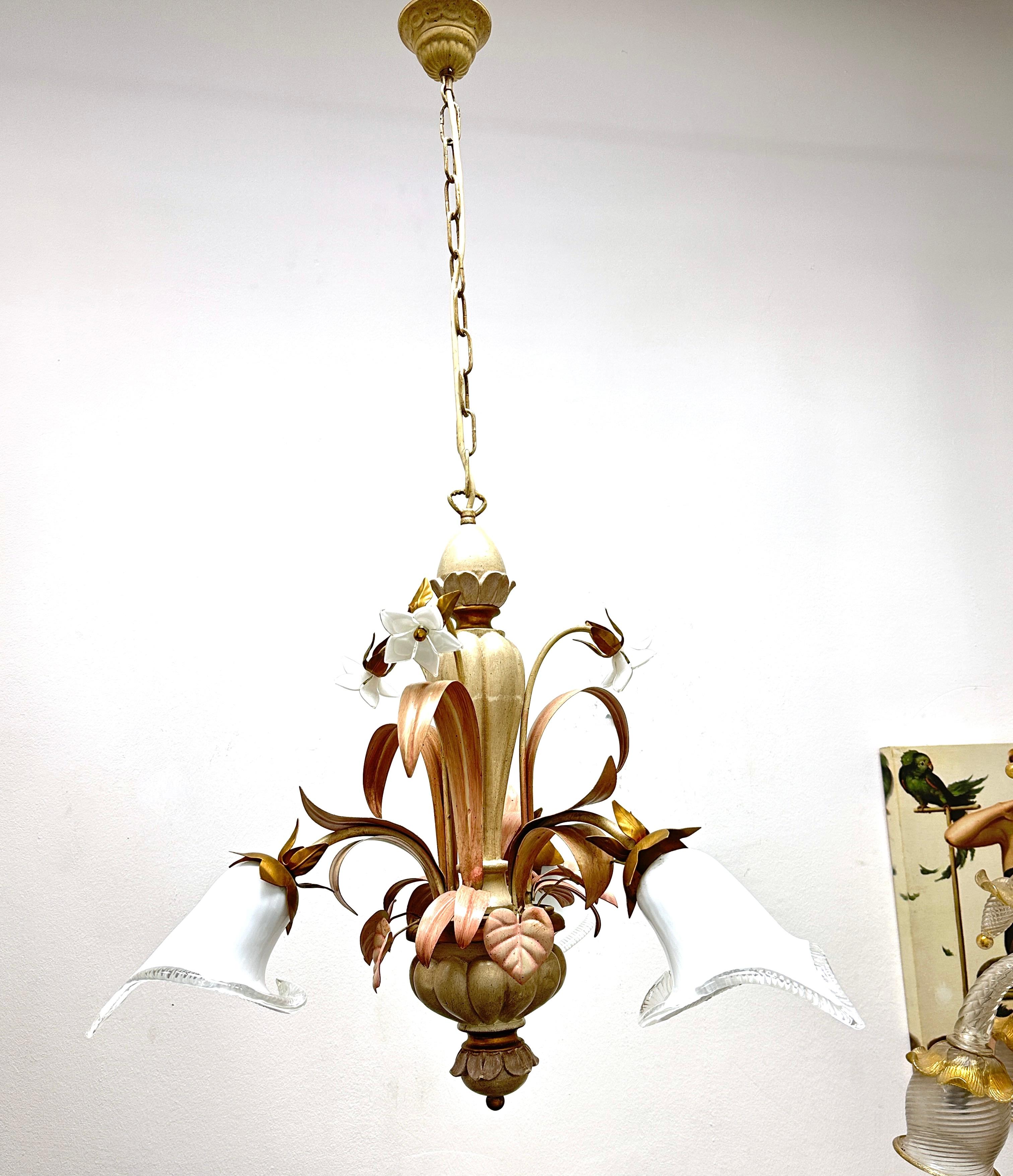 Florentine Baroque Style Polychrome Wood 3 Light Chandelier by Eglo Austria In Good Condition For Sale In Nuernberg, DE