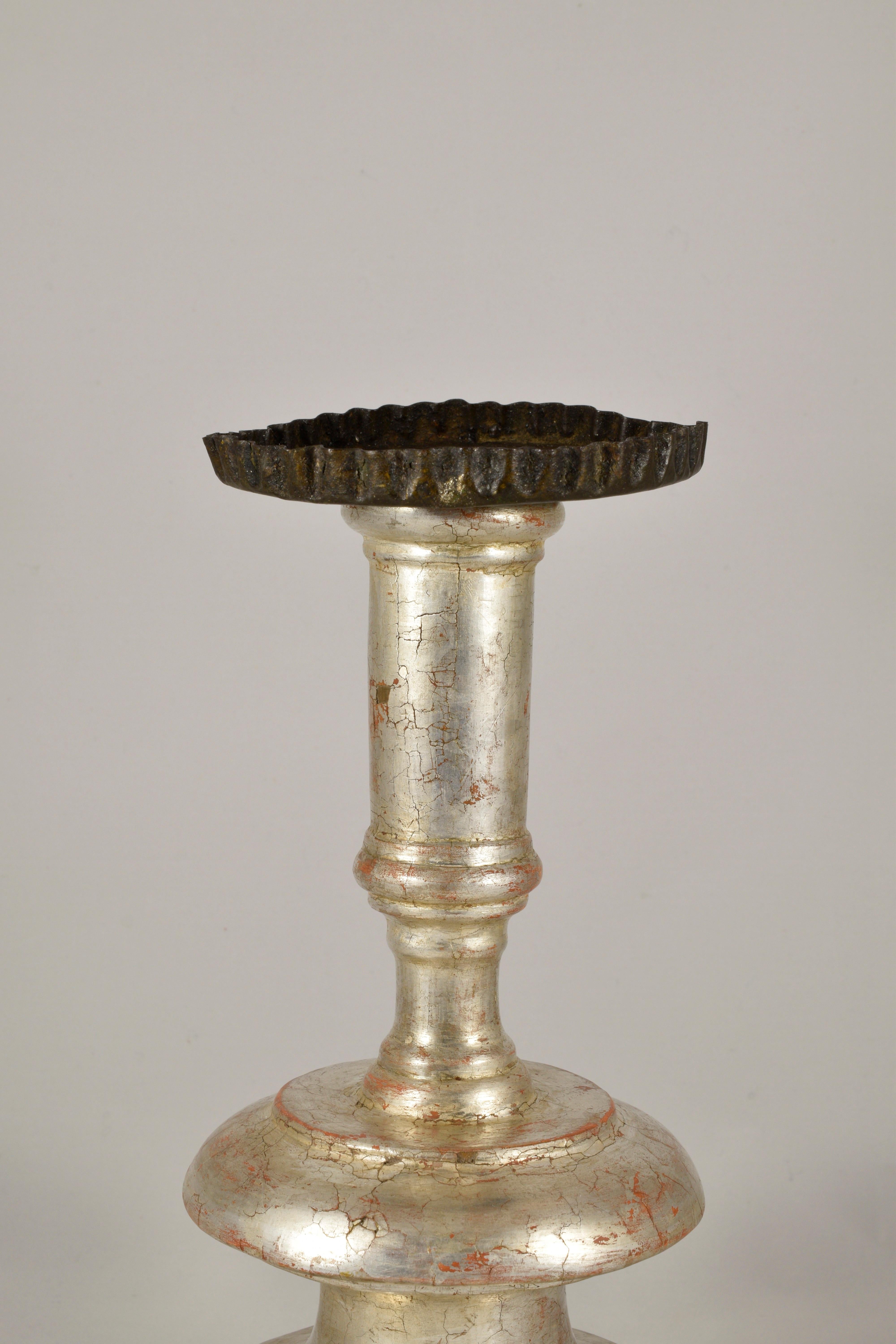 Florentine Candlestick in Lathed and Silvered Wood, Late 17th Century For Sale 2