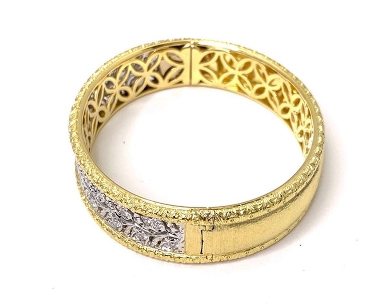 Round Cut Florentine Design Diamond, Yellow and White Gold, Engraved Bangle Bracelet For Sale