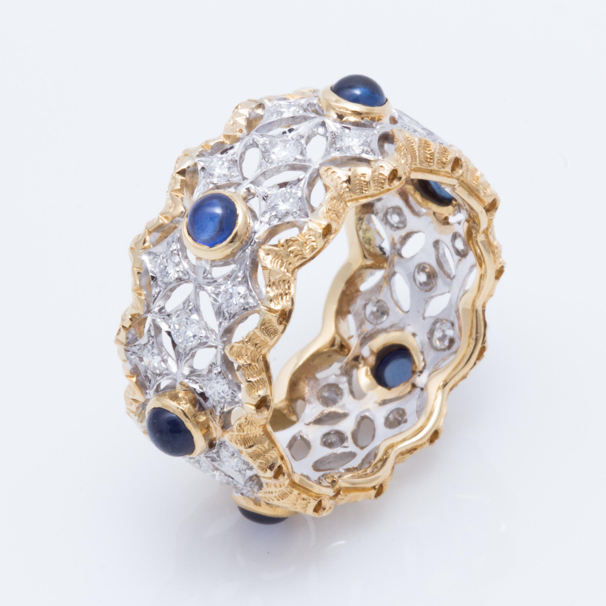 Florentine Engraved Cabochon Sapphire and Diamond Italian Ring For Sale 2