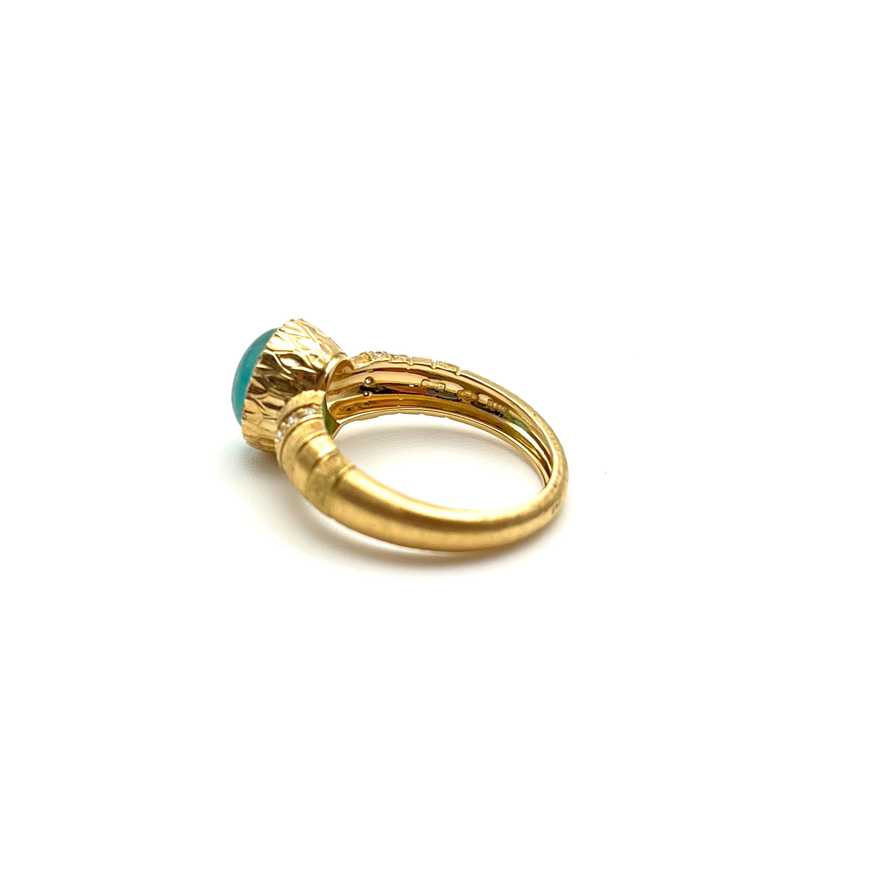Florentine Gravierter Paraiba Turmalin und Diamant Ring im Zustand „Hervorragend“ im Angebot in Lynchburg, VA