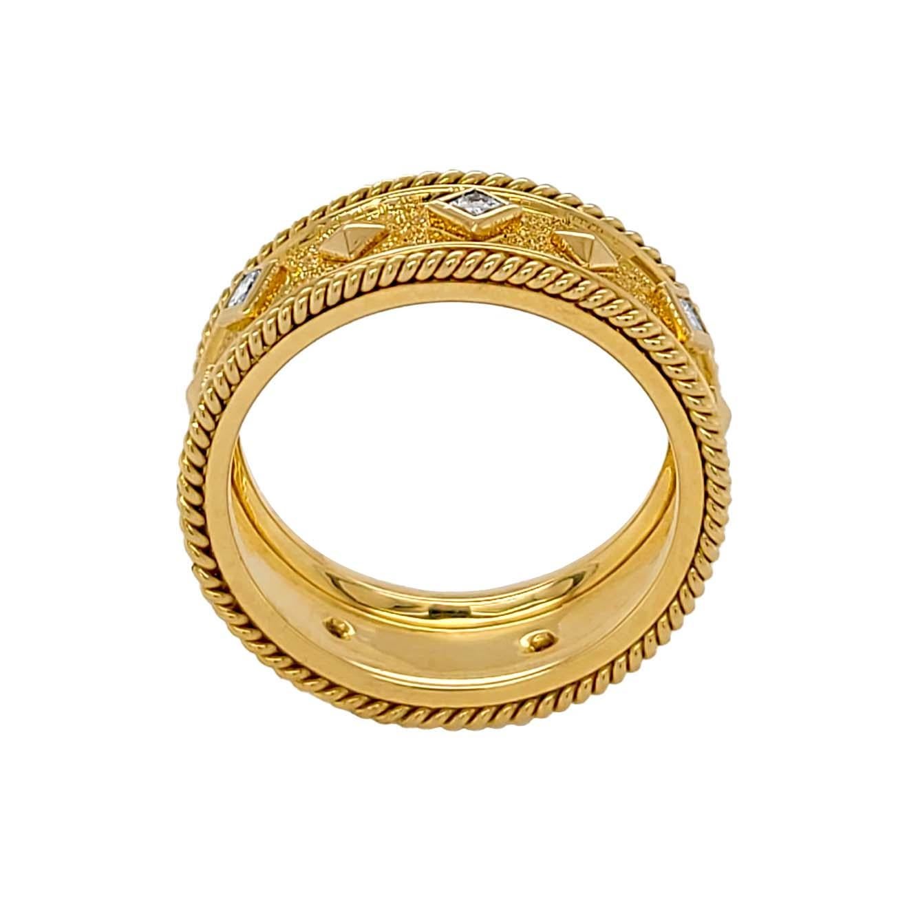 Artisan Florentine Finished 18 Karat Gold Italian Diamond Ring For Sale