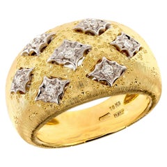 Bague dôme florentine en or jaune 18 carats et diamants, finition florentine
