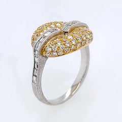Florentine Finished Two-Tone 18 Karat Gold Italian Cocktail Diamond Ring