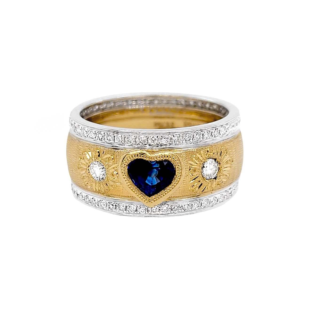 Produced by award winning Italian designer Stefano Vitolo. Stefano creates custom artisanal one of a kind jewelry with excellent gemstones in a truly old world Italian craftmanship.
This handcrafted ring has 0.81 total carat weight of F/G color and