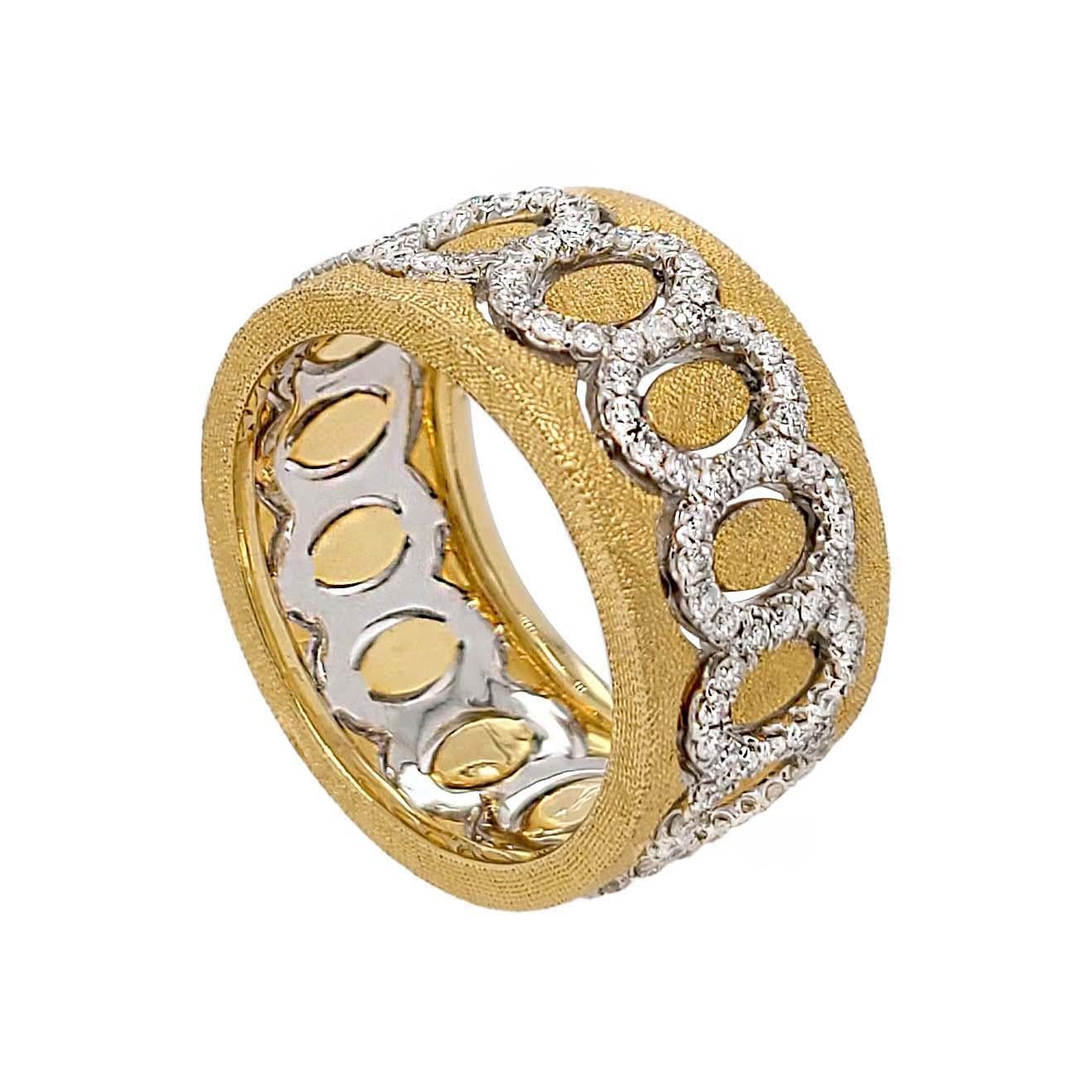 Produced by award winning Italian designer Stefano Vitolo. Stefano creates custom artisanal one of a kind jewelry with excellent gemstones in a truly old world Italian craftmanship.
This handcrafted ring has 0.78 total carat weight of F/G color and