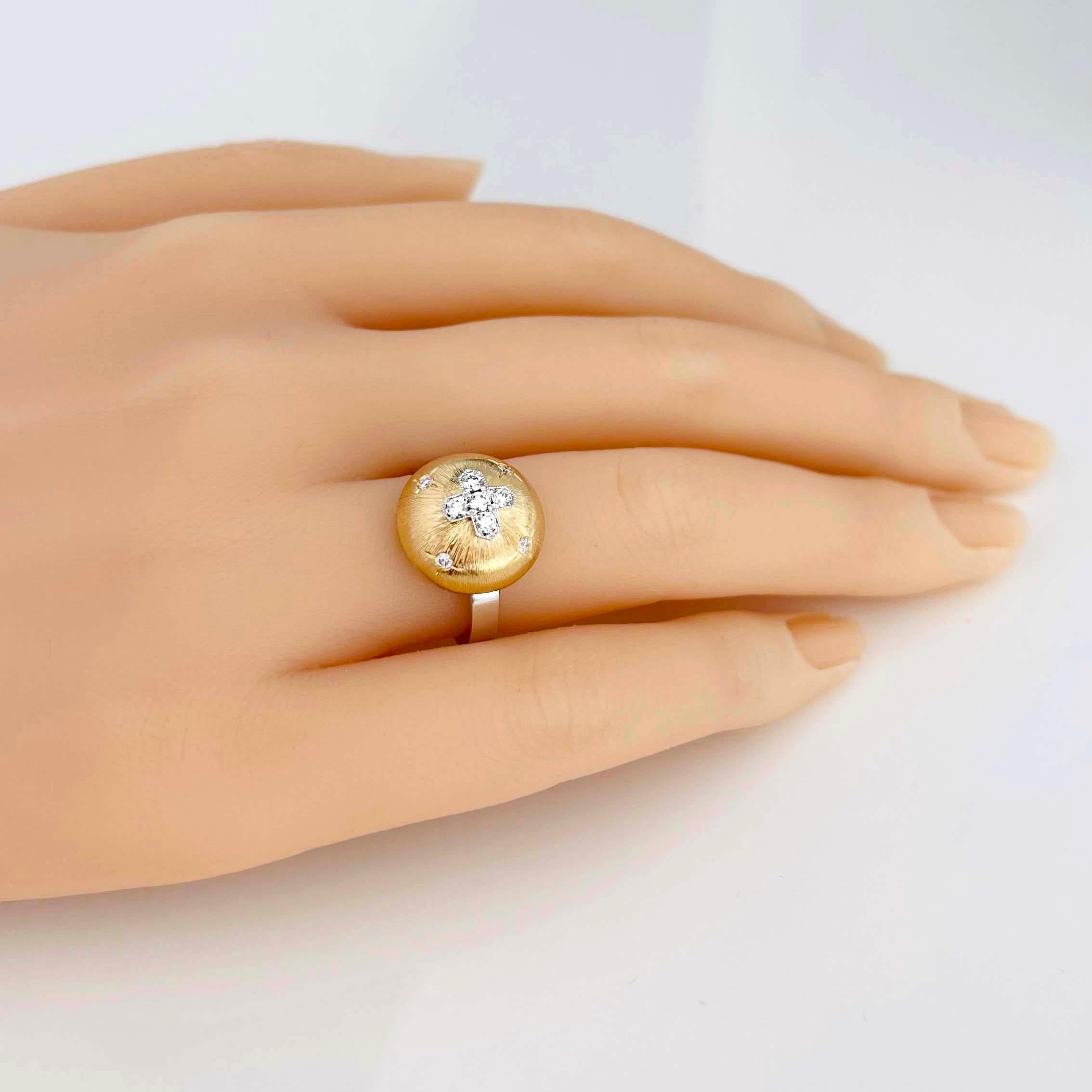 Florentine Finished Two-Tone 18 Karat Gold Italian Diamond Ring For Sale 2