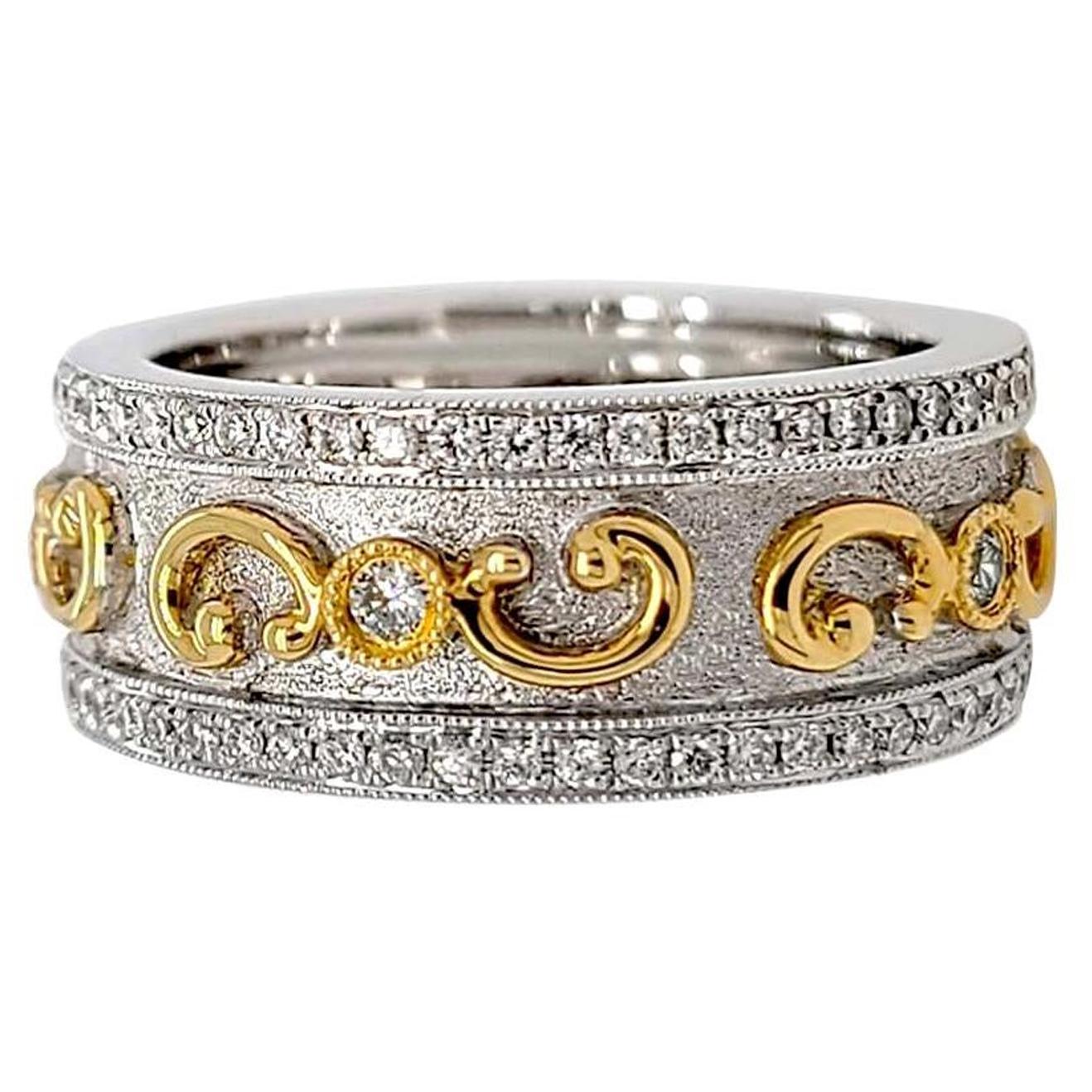 Florentine Finished Two-Tone 18 Karat Gold Italian Diamond Ring For Sale