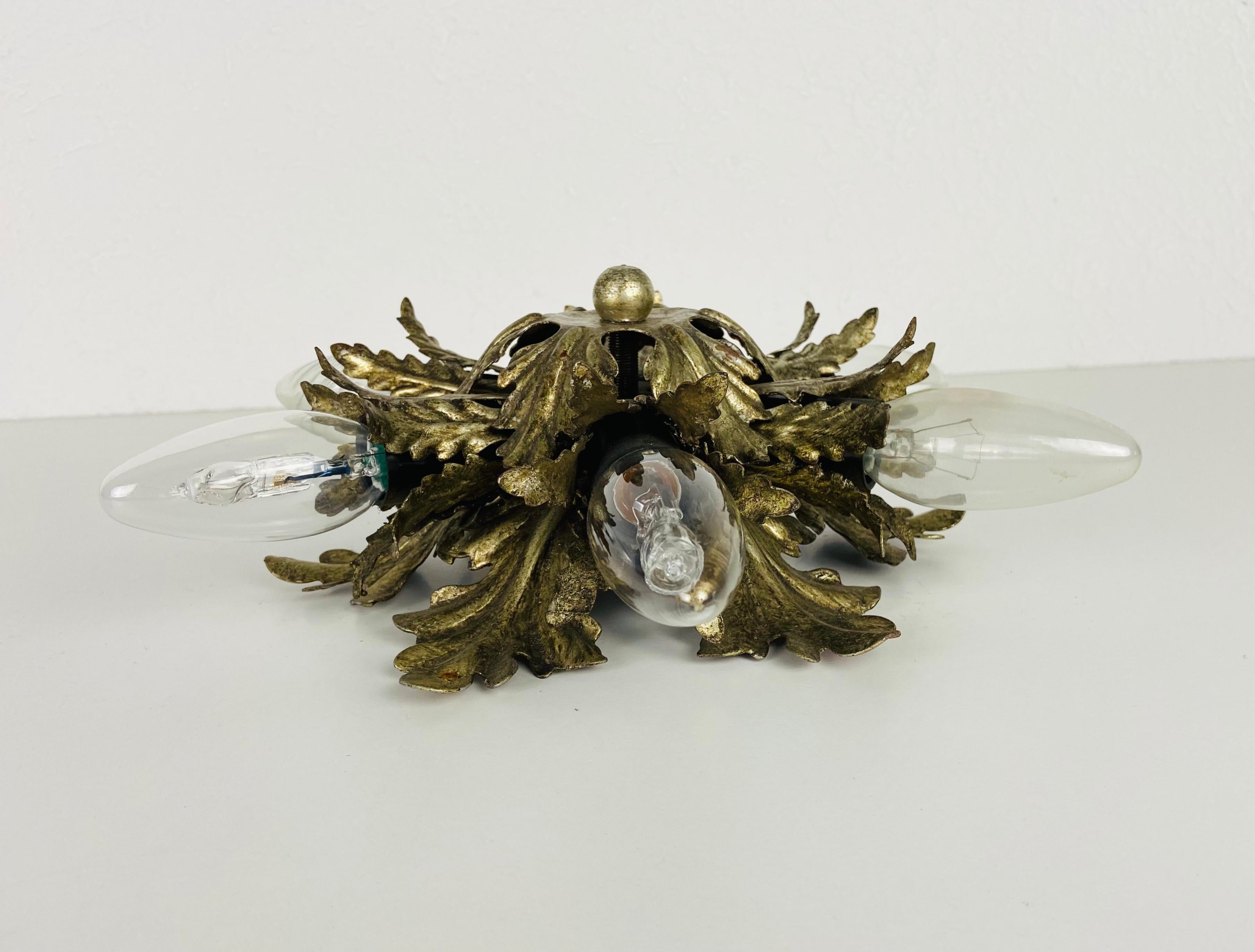 Hand-Crafted Florentine Flower Shape Flushmount Attributed to Banci Firenze, 1950s For Sale