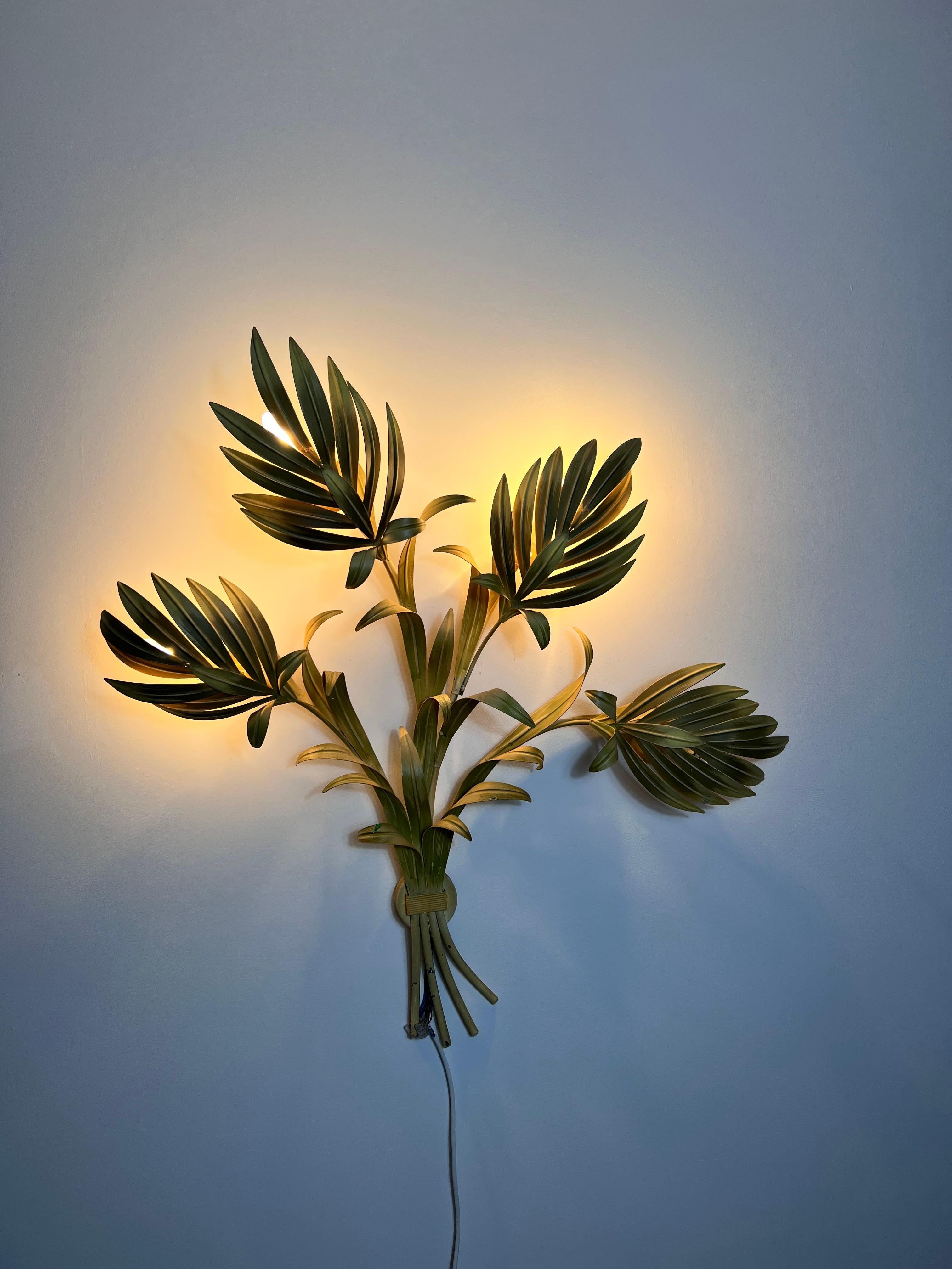 Lámpara de pared Florentina en forma de flor, Italia, años 50 en venta 2