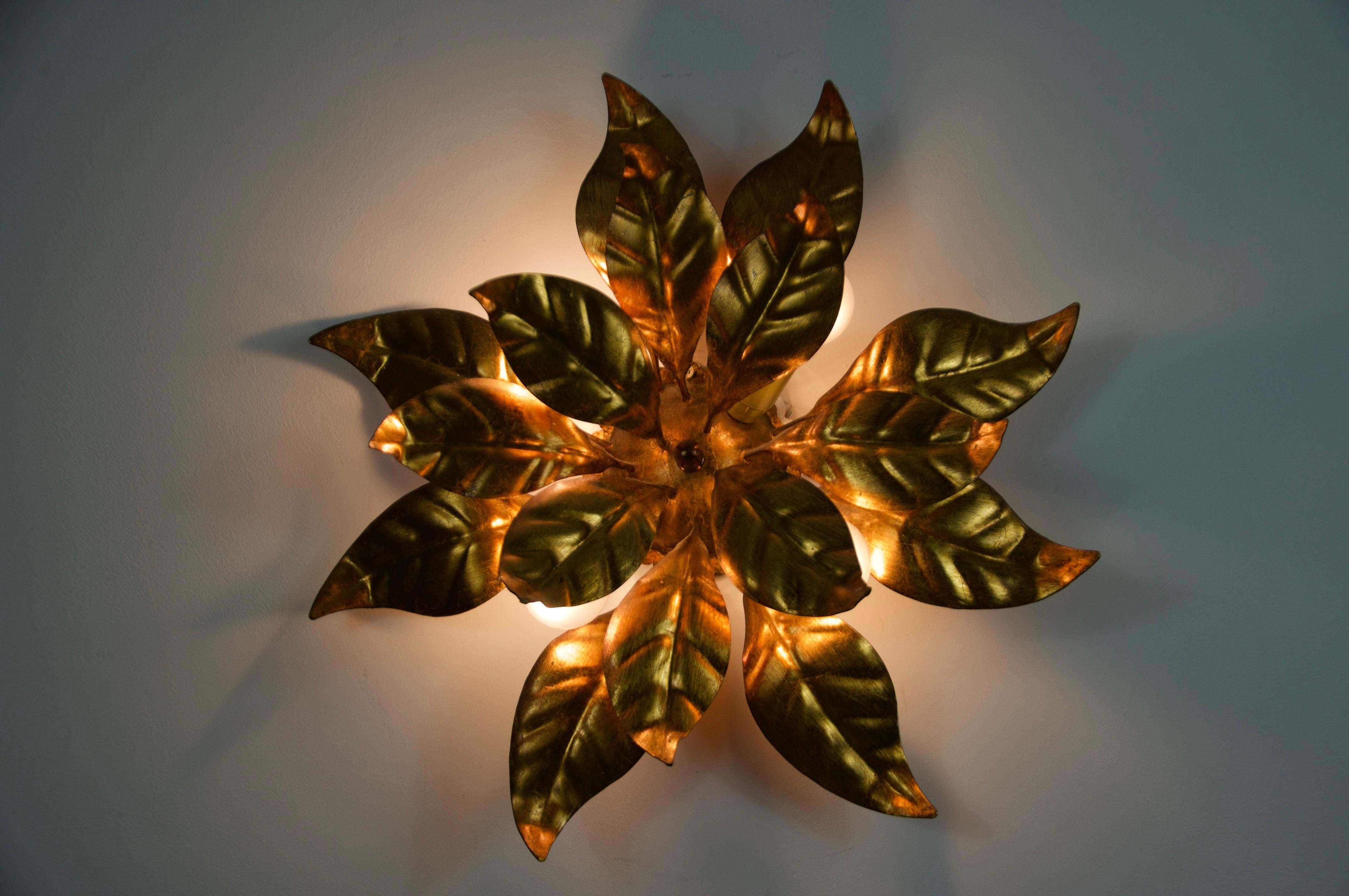 Lámpara de pared o empotrable Florentine Flower Shape de Hans Kögl, Alemania, años 60 en venta 3