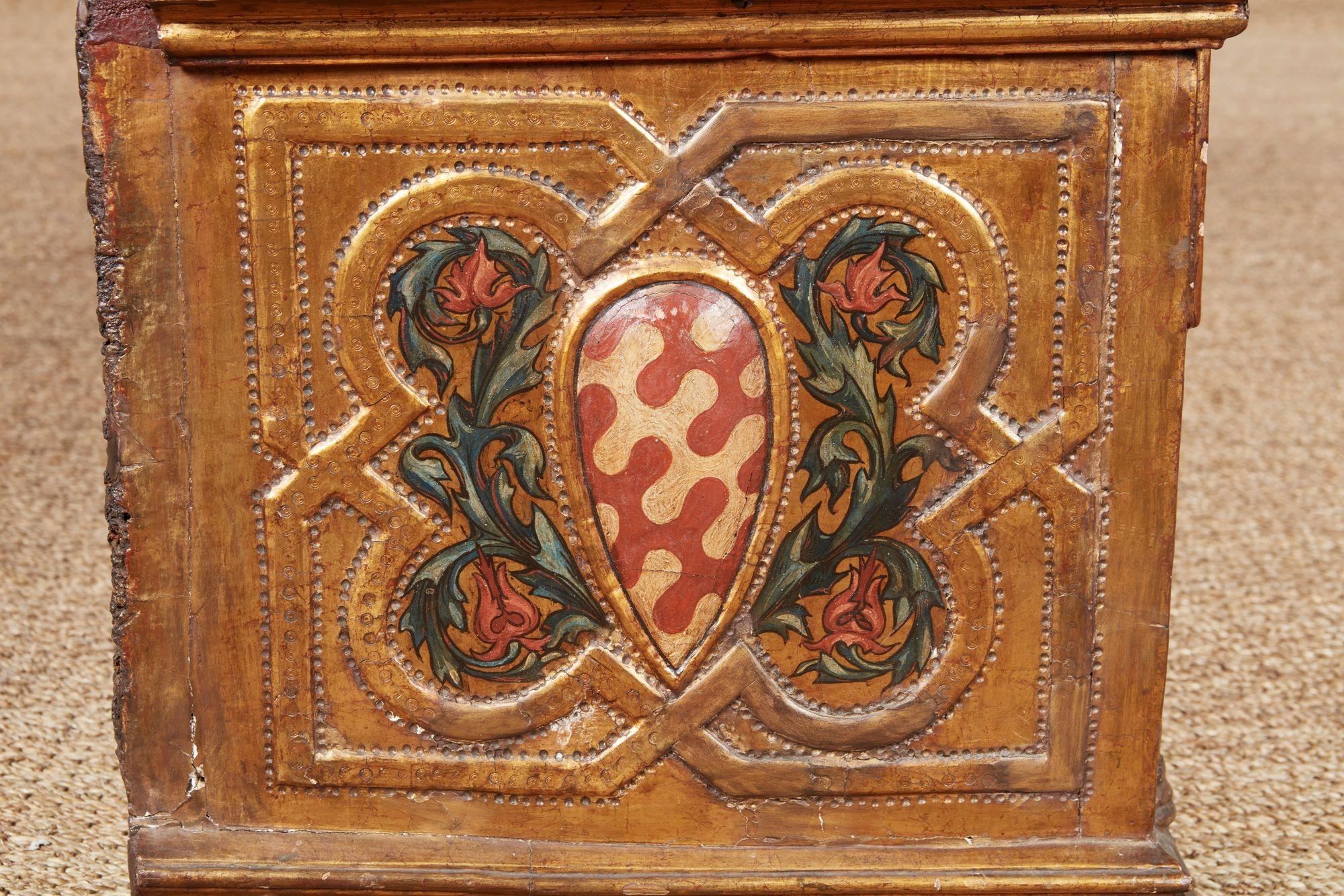 Florentiner Giltwood Kassone im Angebot 3