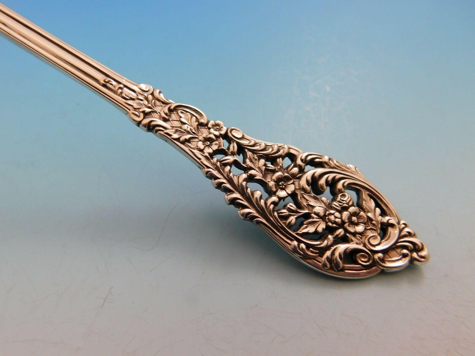 Florentine Lace by Reed & Barton Sterling Silver Flatware Set Service 140 Pieces In Excellent Condition For Sale In Big Bend, WI