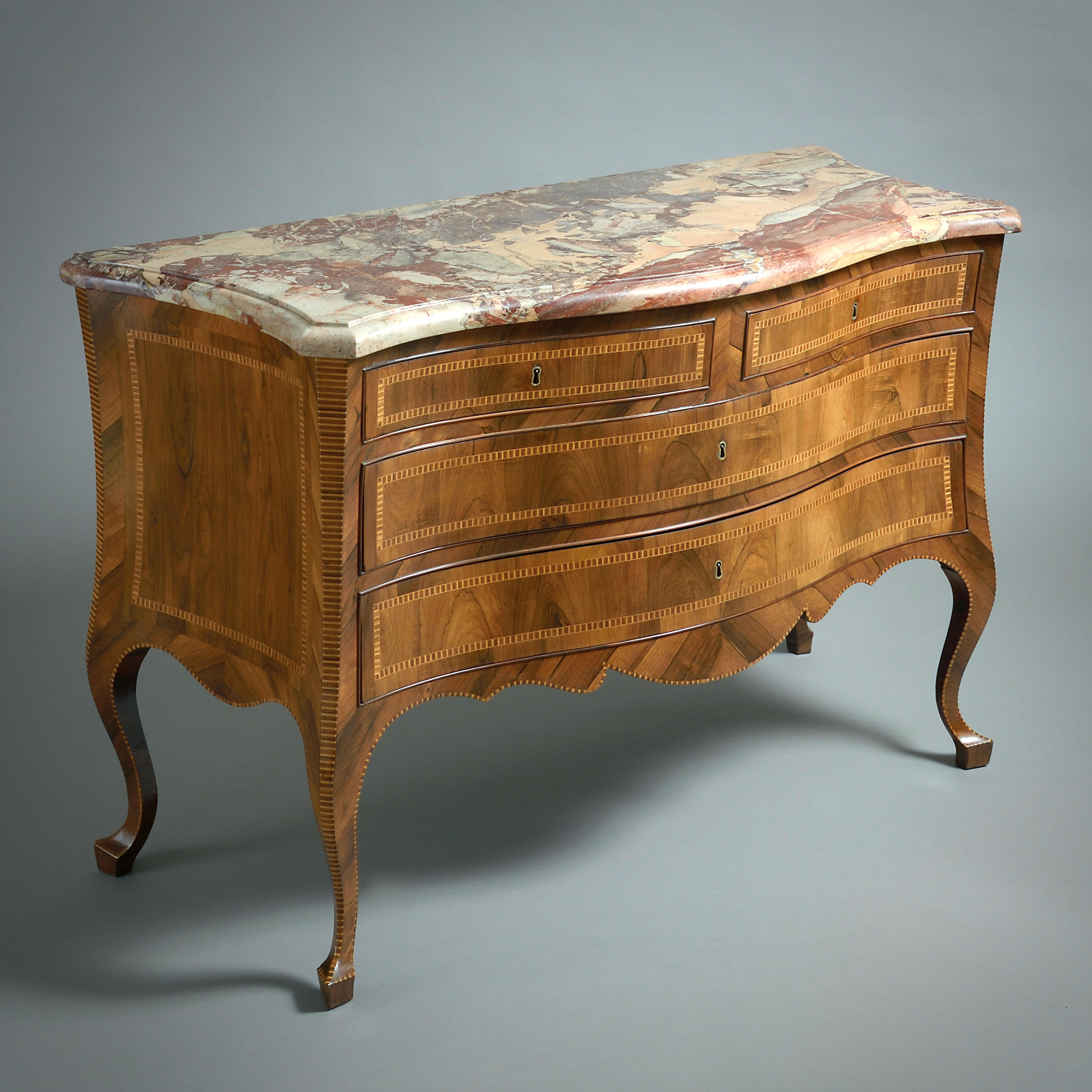 Commode in legno di palissandro Florentine In condizioni buone in vendita a London, GB