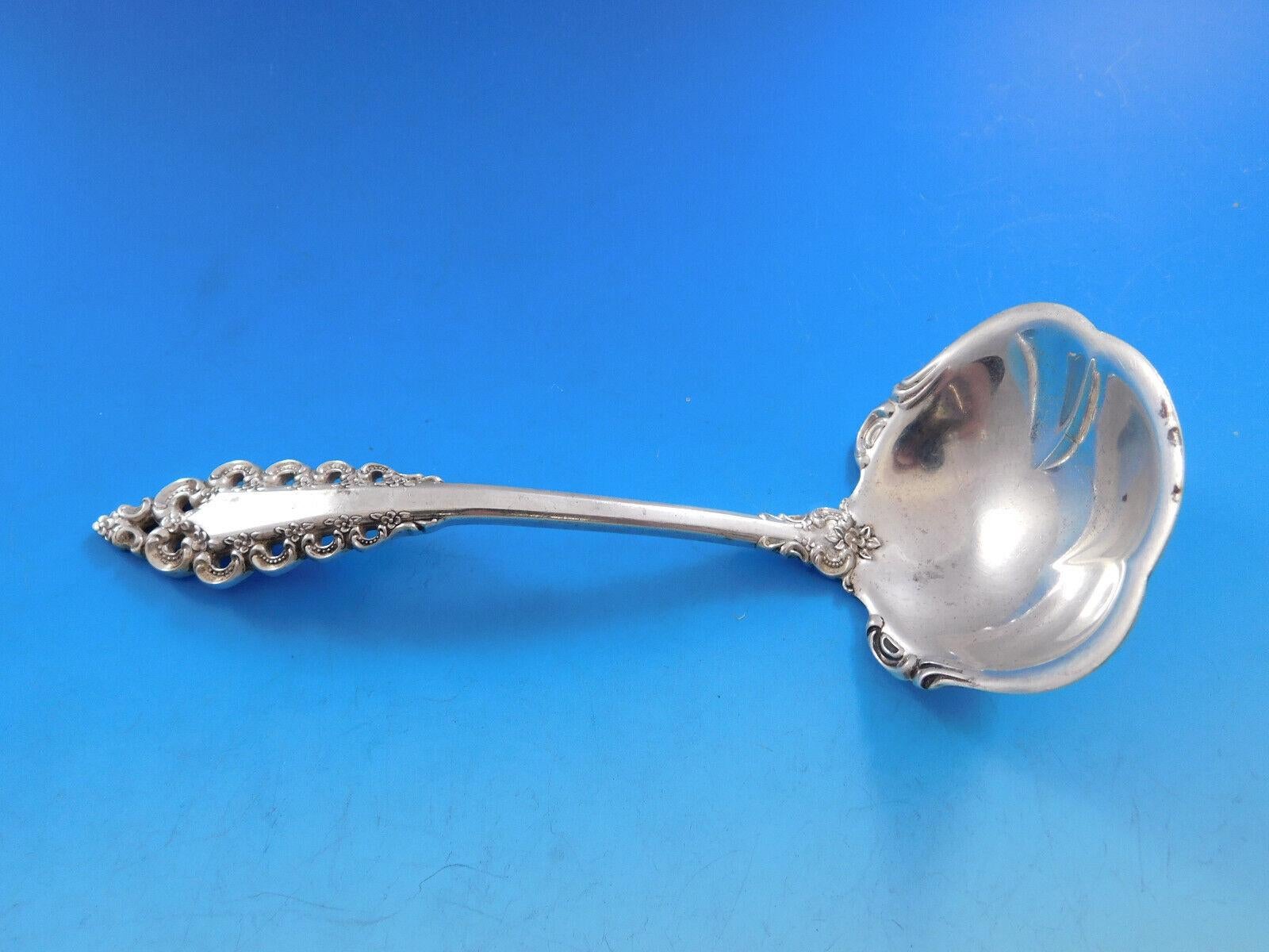 Florentine Scroll by Lunt Sterling Silver Flatware Set for 12 Service 52 pieces For Sale 2