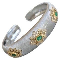 Florentine Technique 18K Gold Bracelet with Emeralds and Diamonds, One Piece