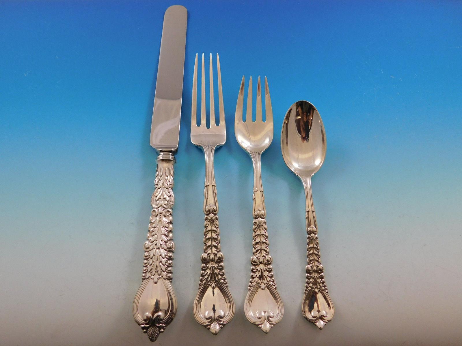 Gorgeous dinner size Florentine by Tiffany & Co. sterling silver flatware set, 87 pieces. This set includes:

Florentine: This Renaissance Revival pattern was introduced by Tiffany & Co. in the year 1900 and features a design of scrolling rococo