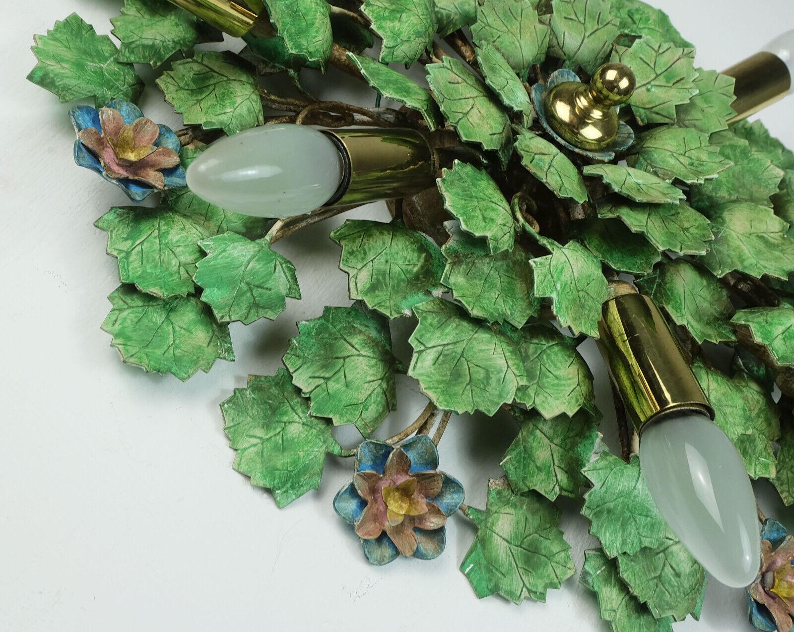  florentine WALL LAMP sconce metal ivy leaves and blossoms 1970s In Good Condition For Sale In Mannheim, DE