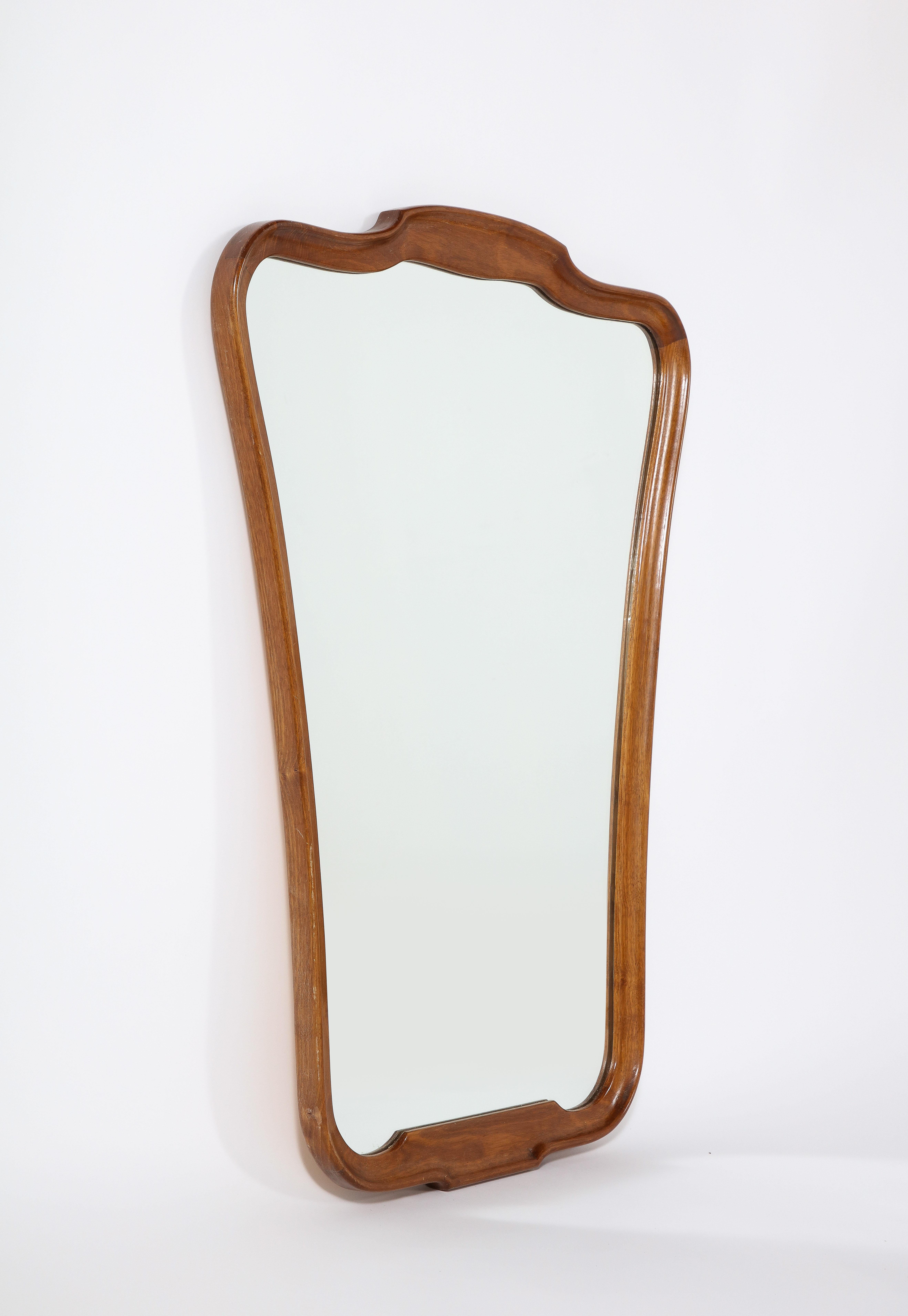 Florentine Walnut Shaped Mirror, Italy, circa 1940 In Good Condition In New York, NY