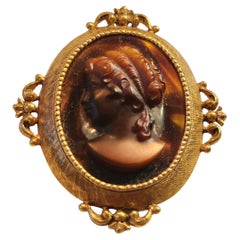 Florenza Tortoise Shell Glass Cameo Brooch with Ornate Gold-Tone Frame, 1950s Florenza Tortoise Shell Glass Cameo Brooch with Ornate Gold-Tone Frame, 1950s
