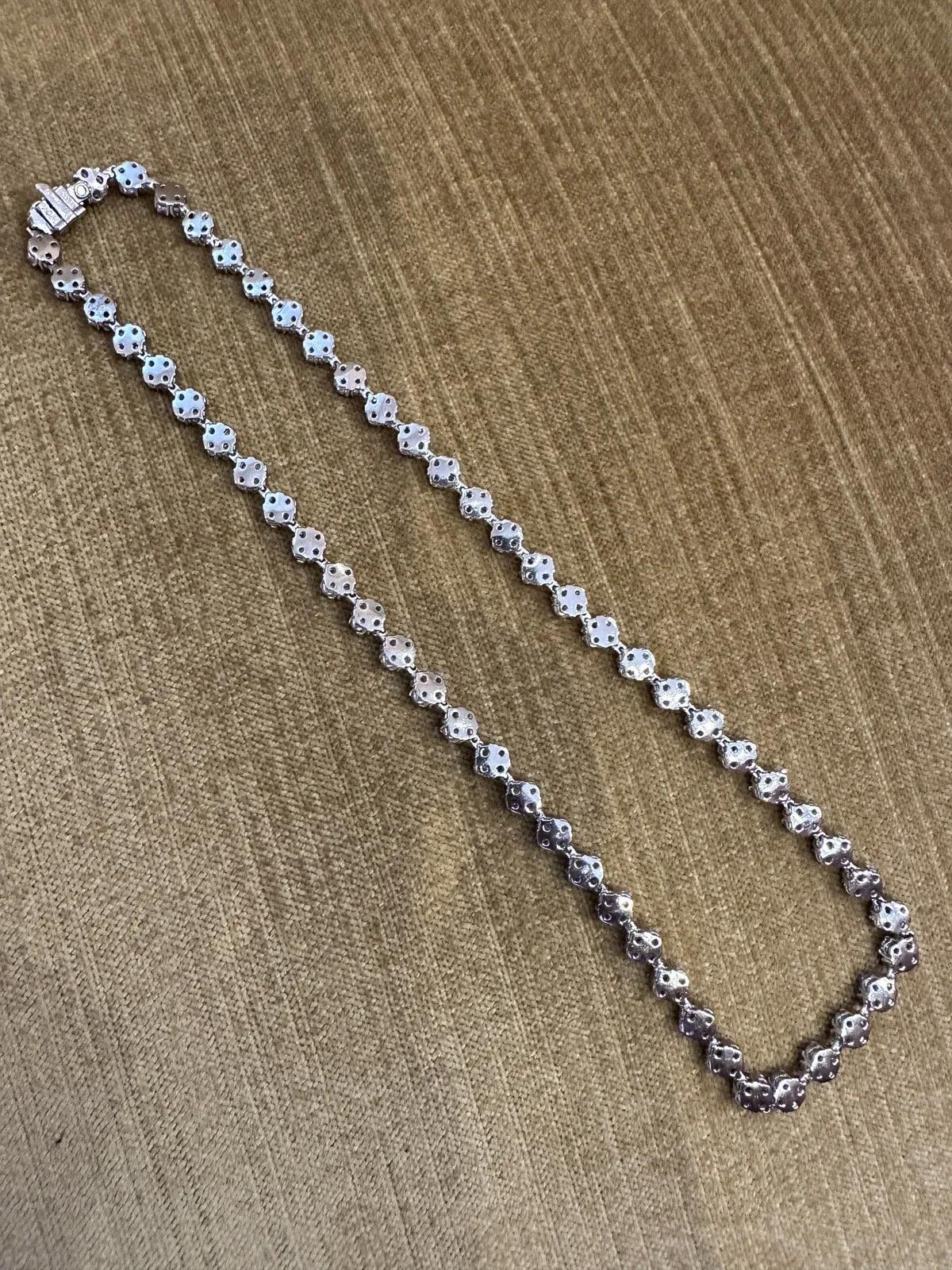 Collana girocollo Floret Cluster Diamond con peso totale di 10,34 carati in platino In condizioni ottime in vendita a La Jolla, CA