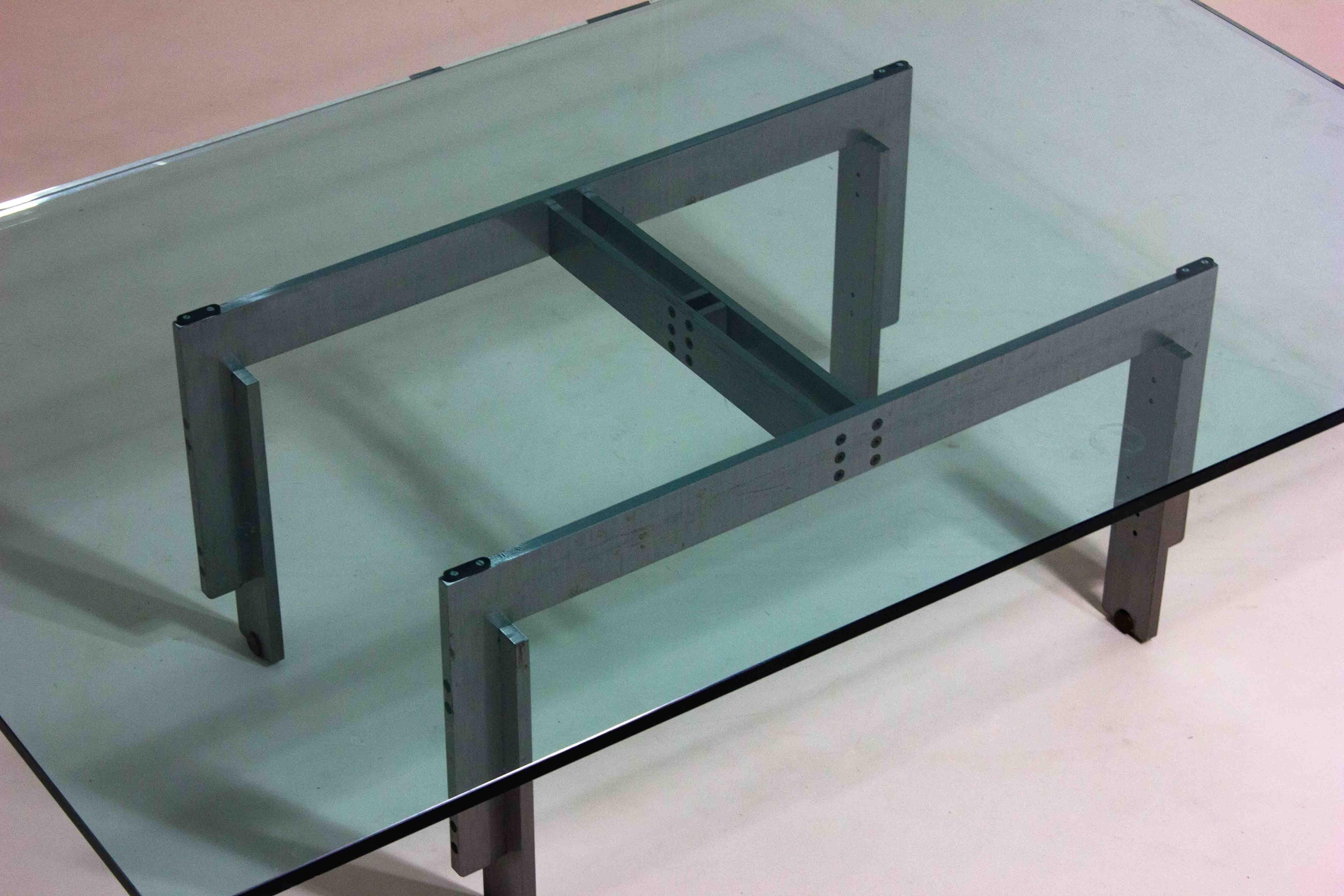 Table basse Florian en acier de Carlo Scarpa en vente 1