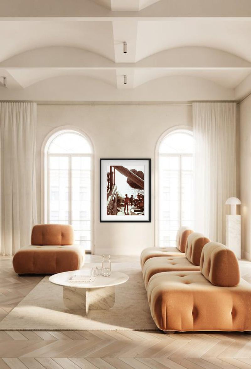 Ragazzo, Capri, Italie - Vue d'océan avec personnes, photographie d'art, 2011 en vente 1